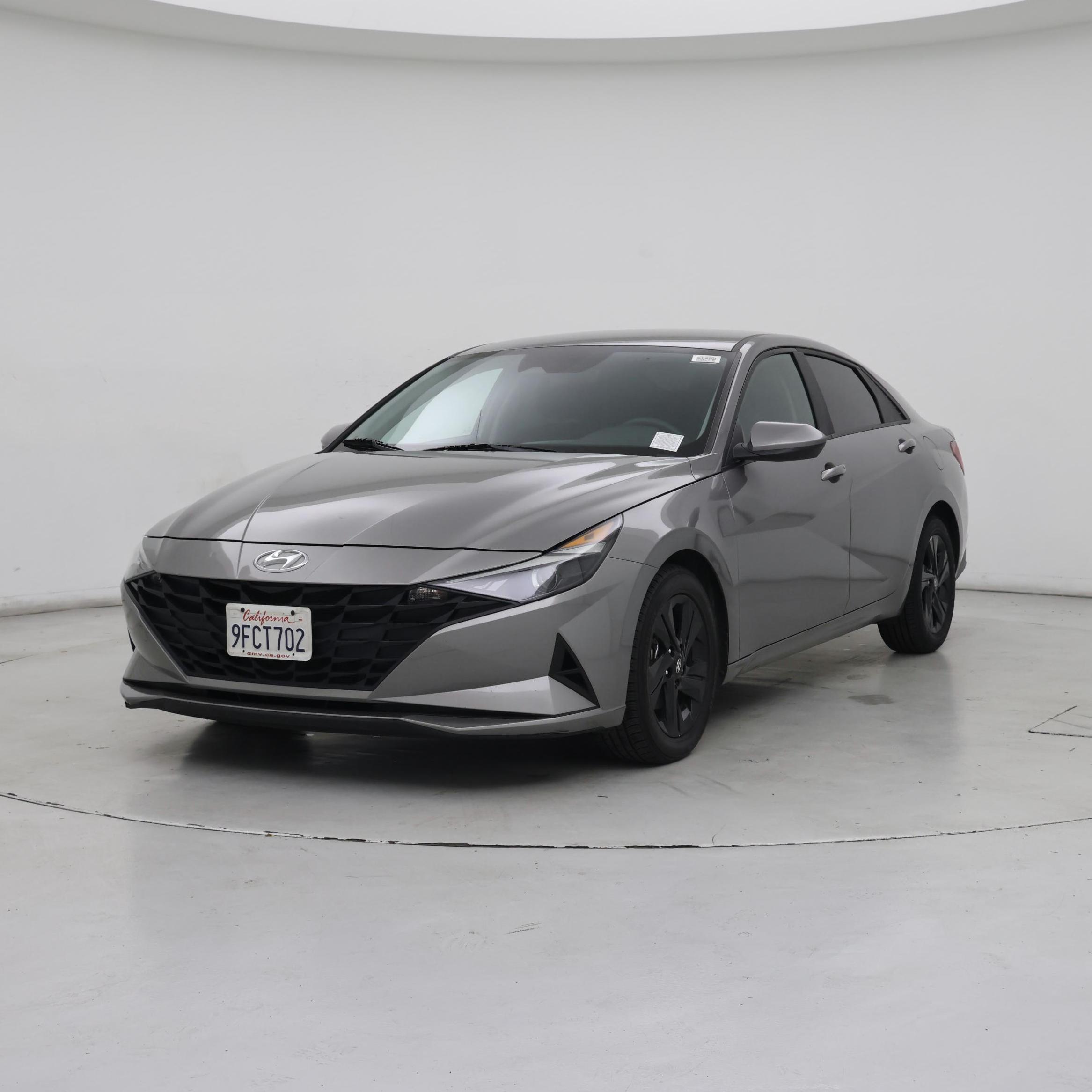 Thumbnail: 2023 Hyundai Elantra - 4