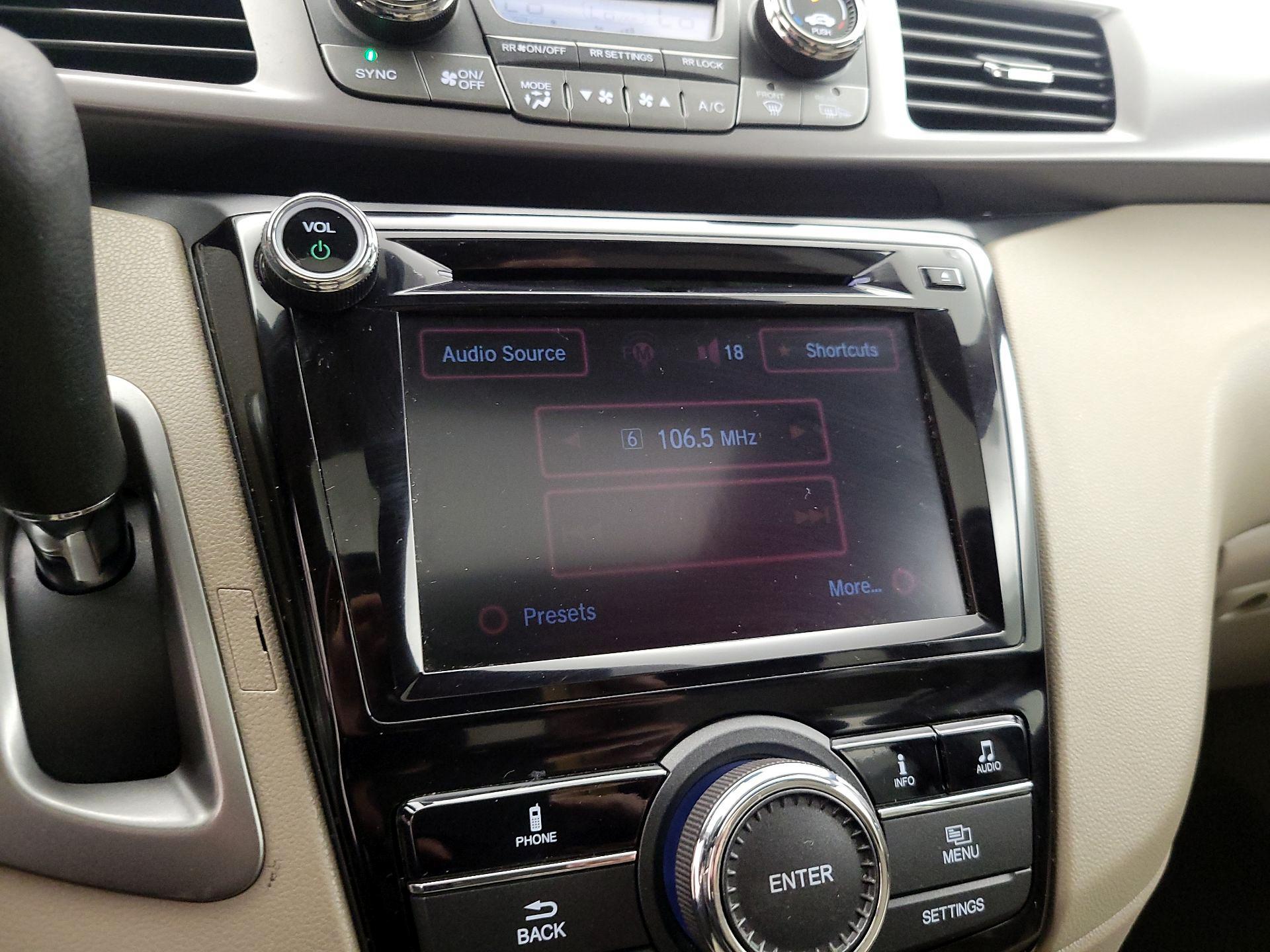 Thumbnail: 2014 Honda Odyssey - 15