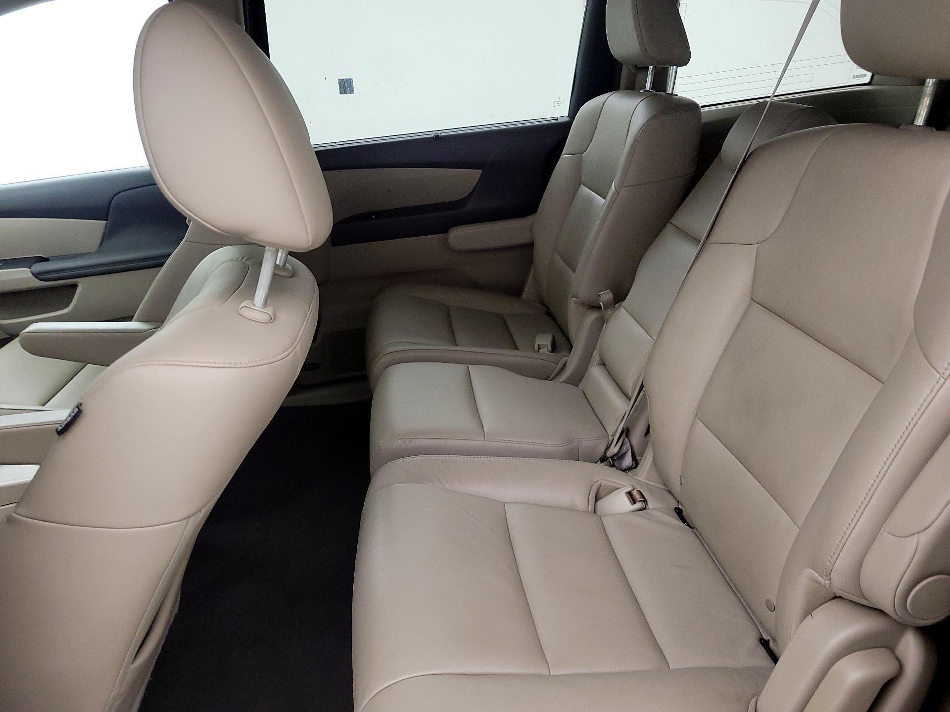 Thumbnail: 2014 Honda Odyssey - 20