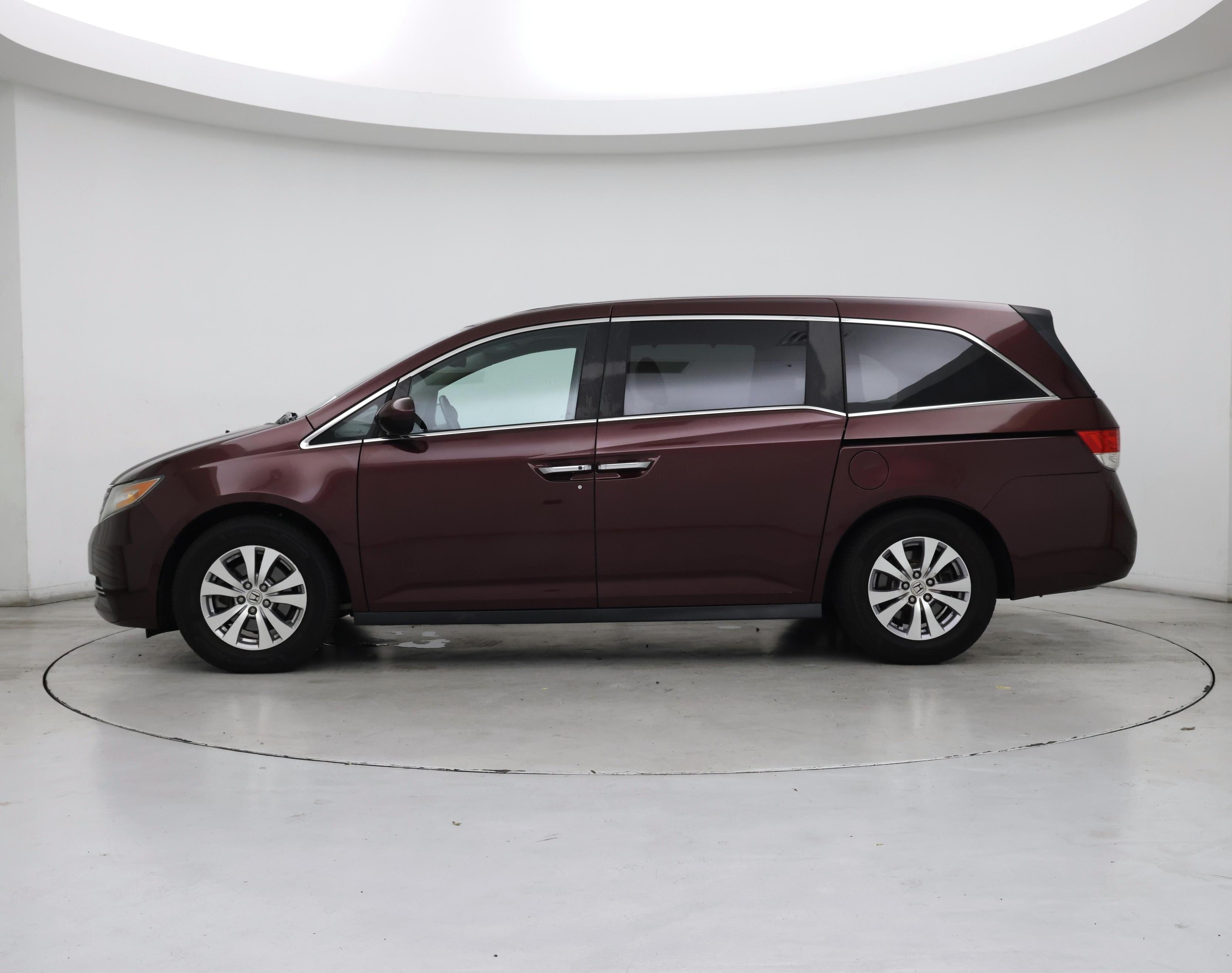 Thumbnail: 2014 Honda Odyssey - 3