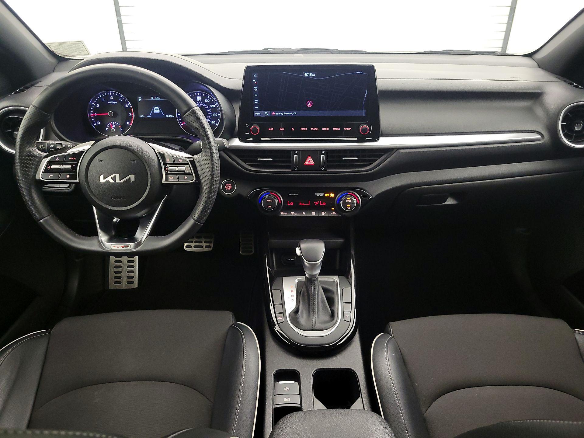 Thumbnail: 2023 Kia Forte - 9
