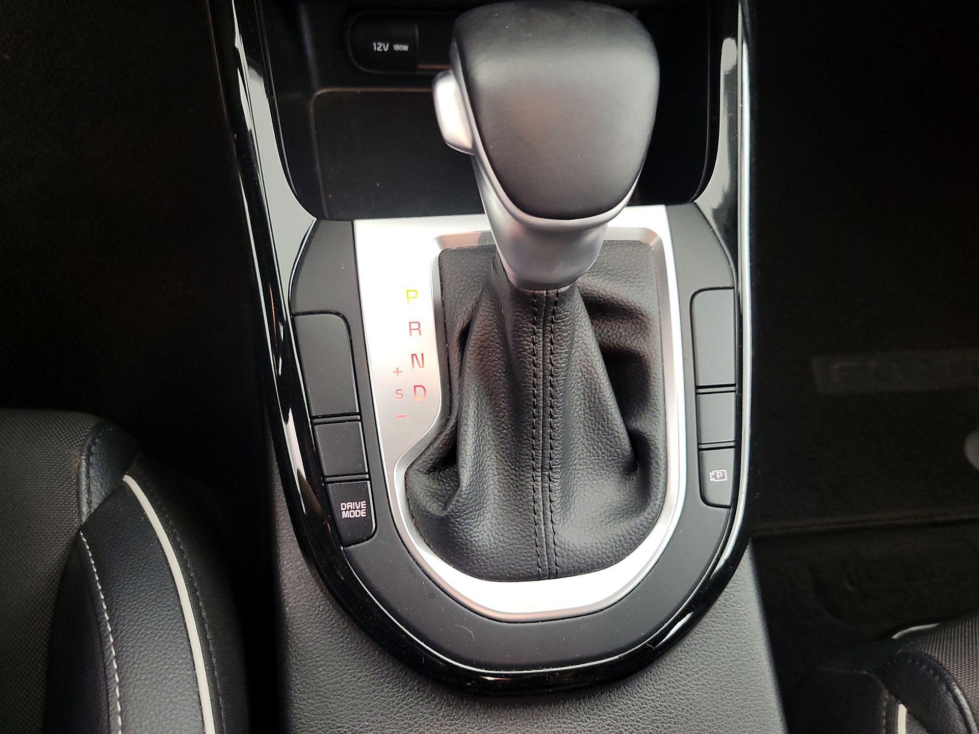 Thumbnail: 2023 Kia Forte - 18