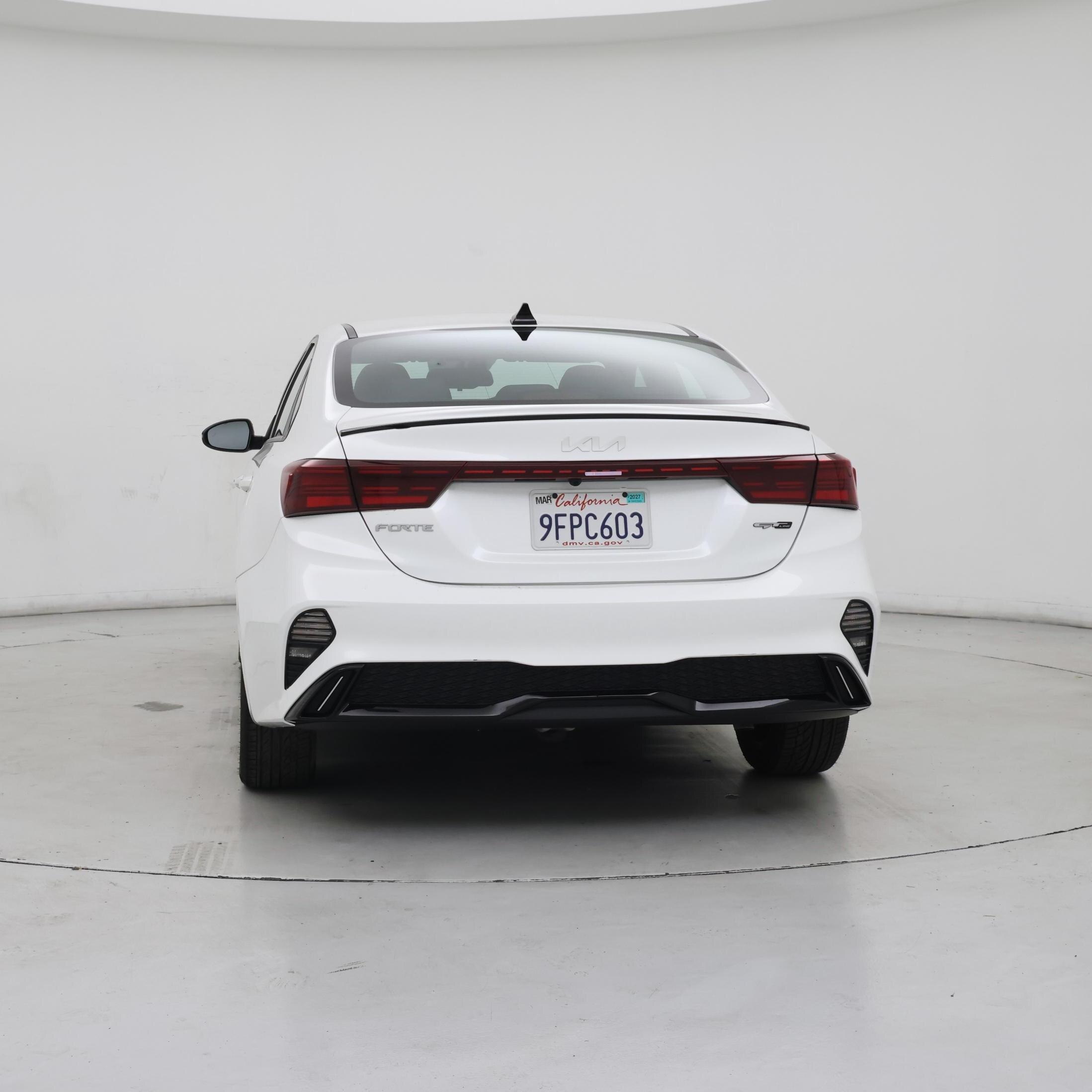 Thumbnail: 2023 Kia Forte - 6