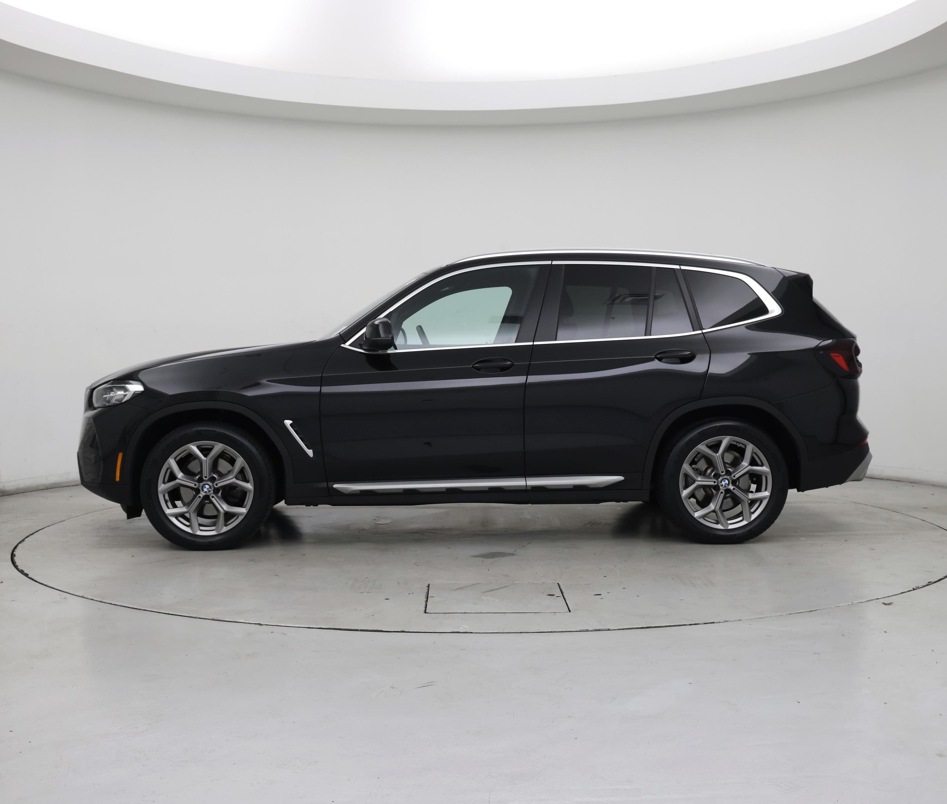 Thumbnail: 2023 BMW X3 - 3