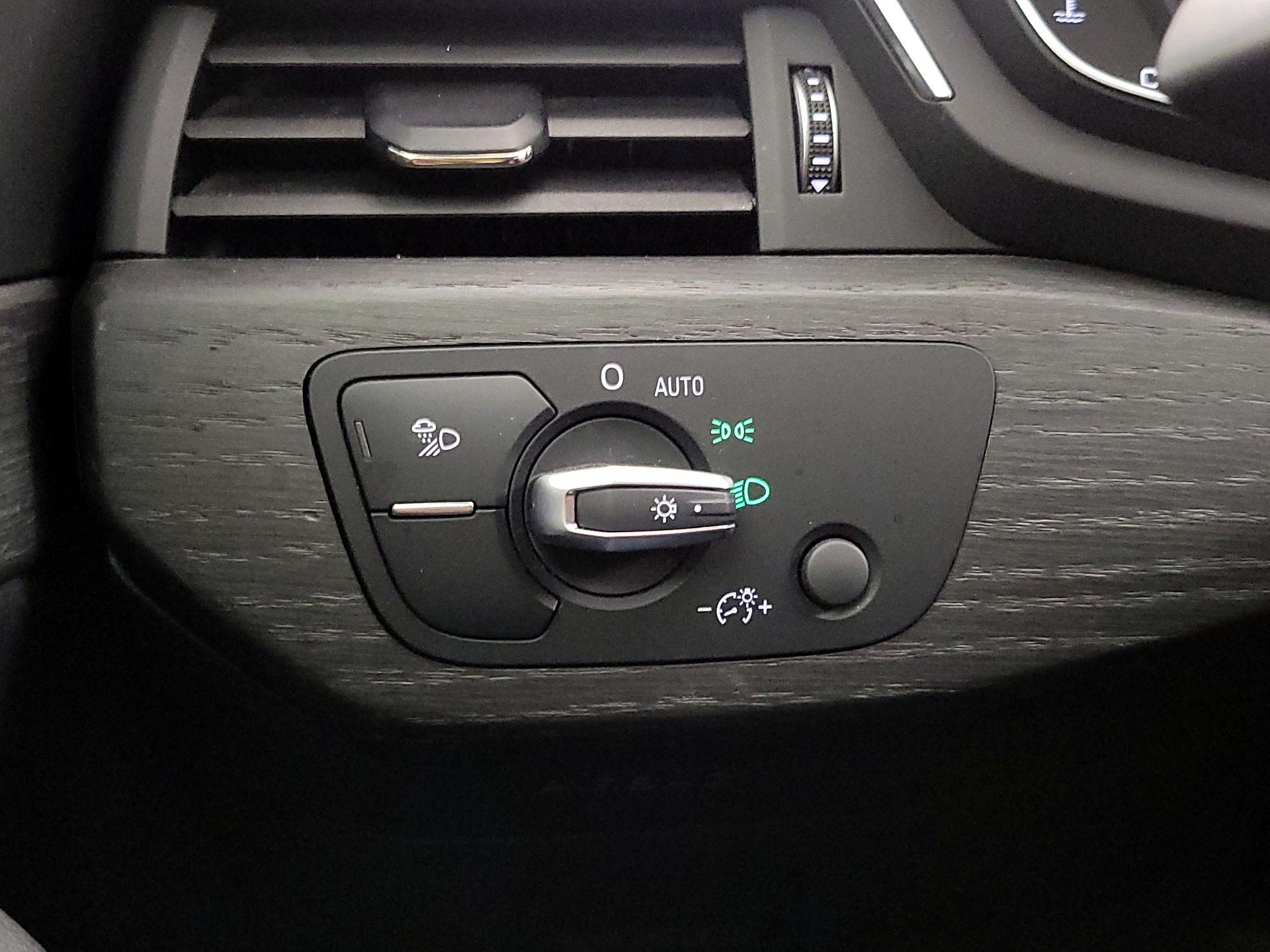 Thumbnail: 2018 Audi A4 - 13