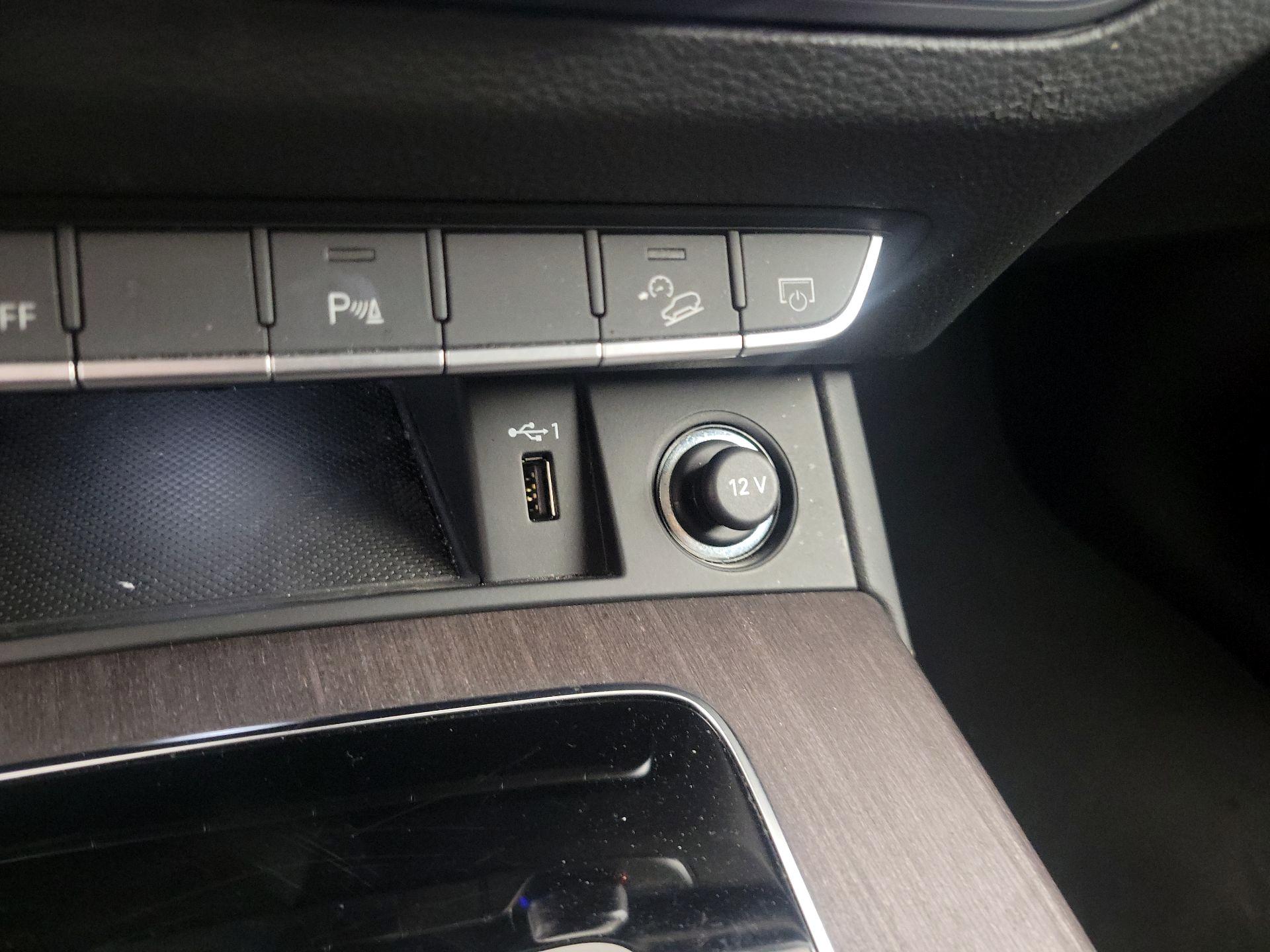 Thumbnail: 2021 Audi Q5 - 18