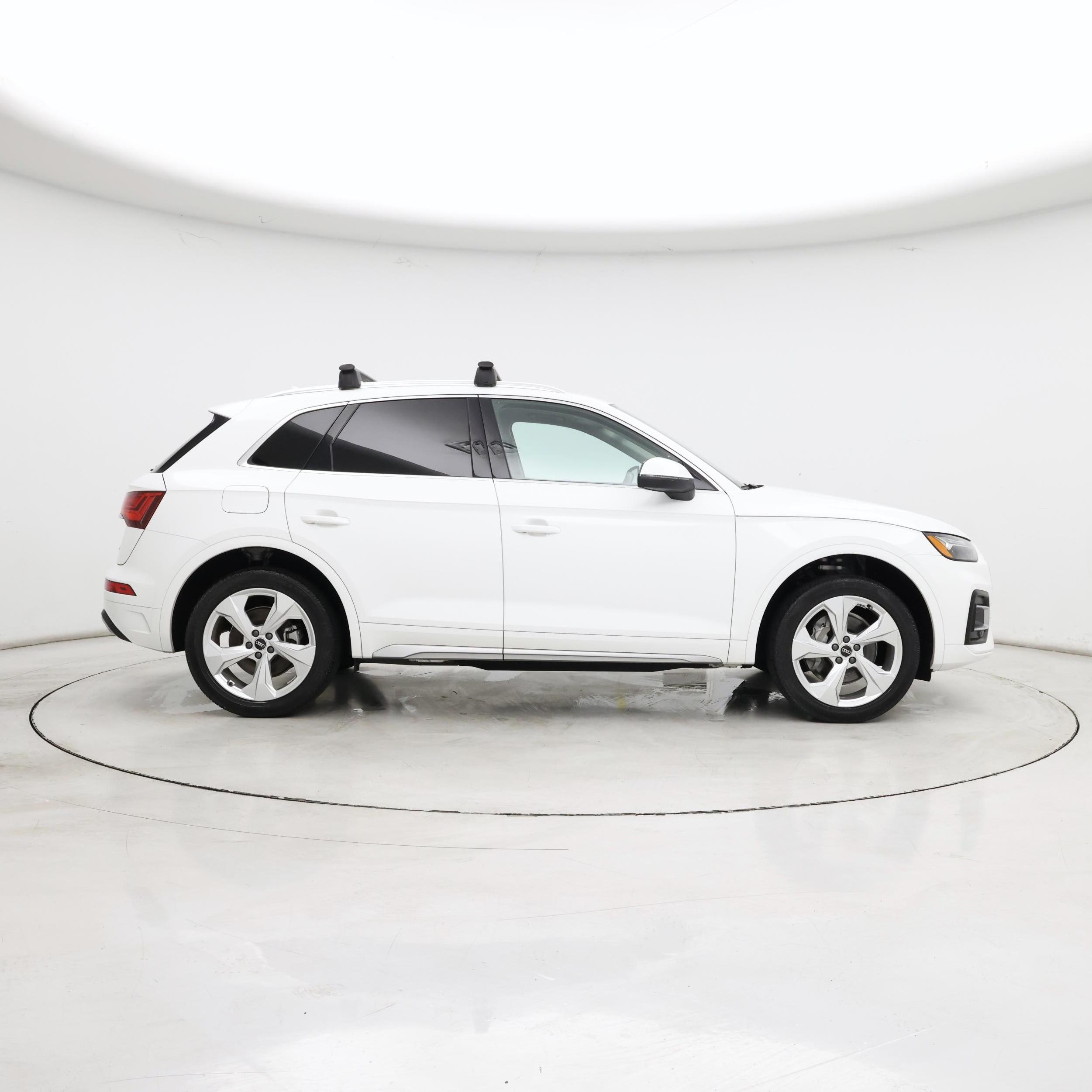 Thumbnail: 2021 Audi Q5 - 7