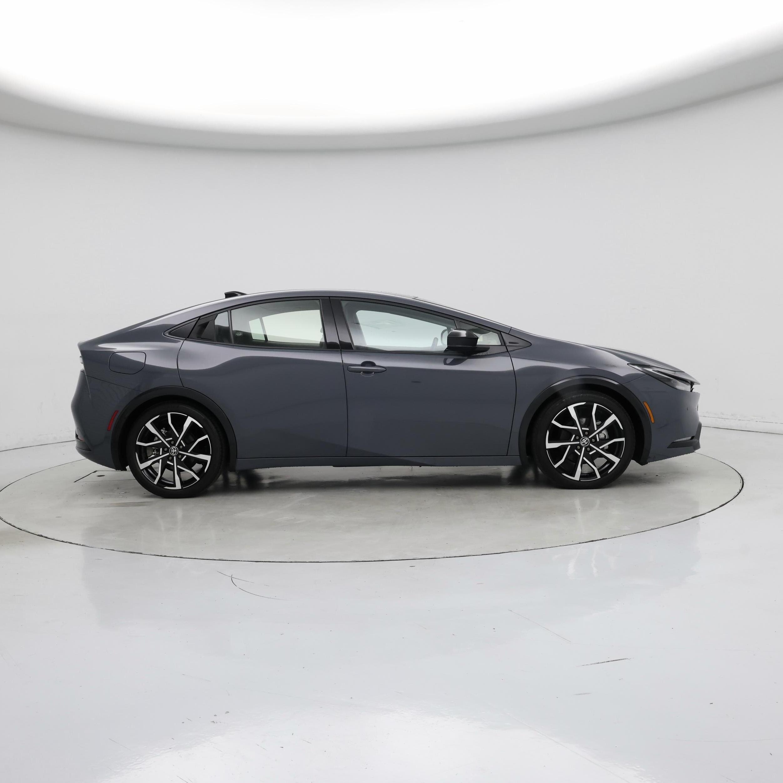 Thumbnail: 2023 Toyota Prius Prime - 7