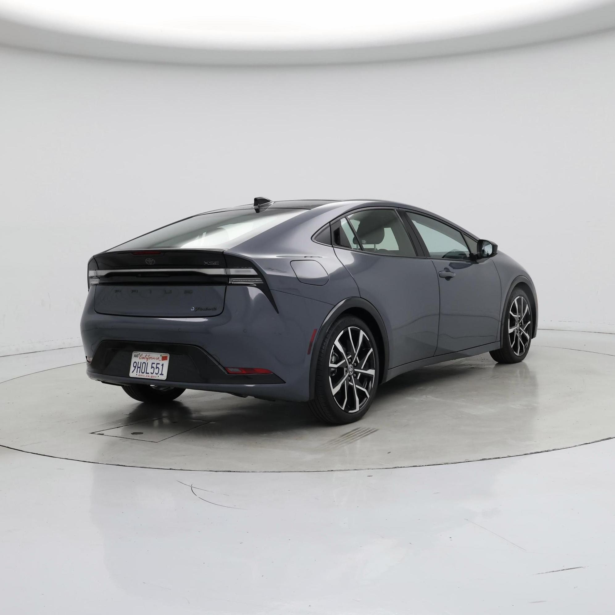 Thumbnail: 2023 Toyota Prius Prime - 8