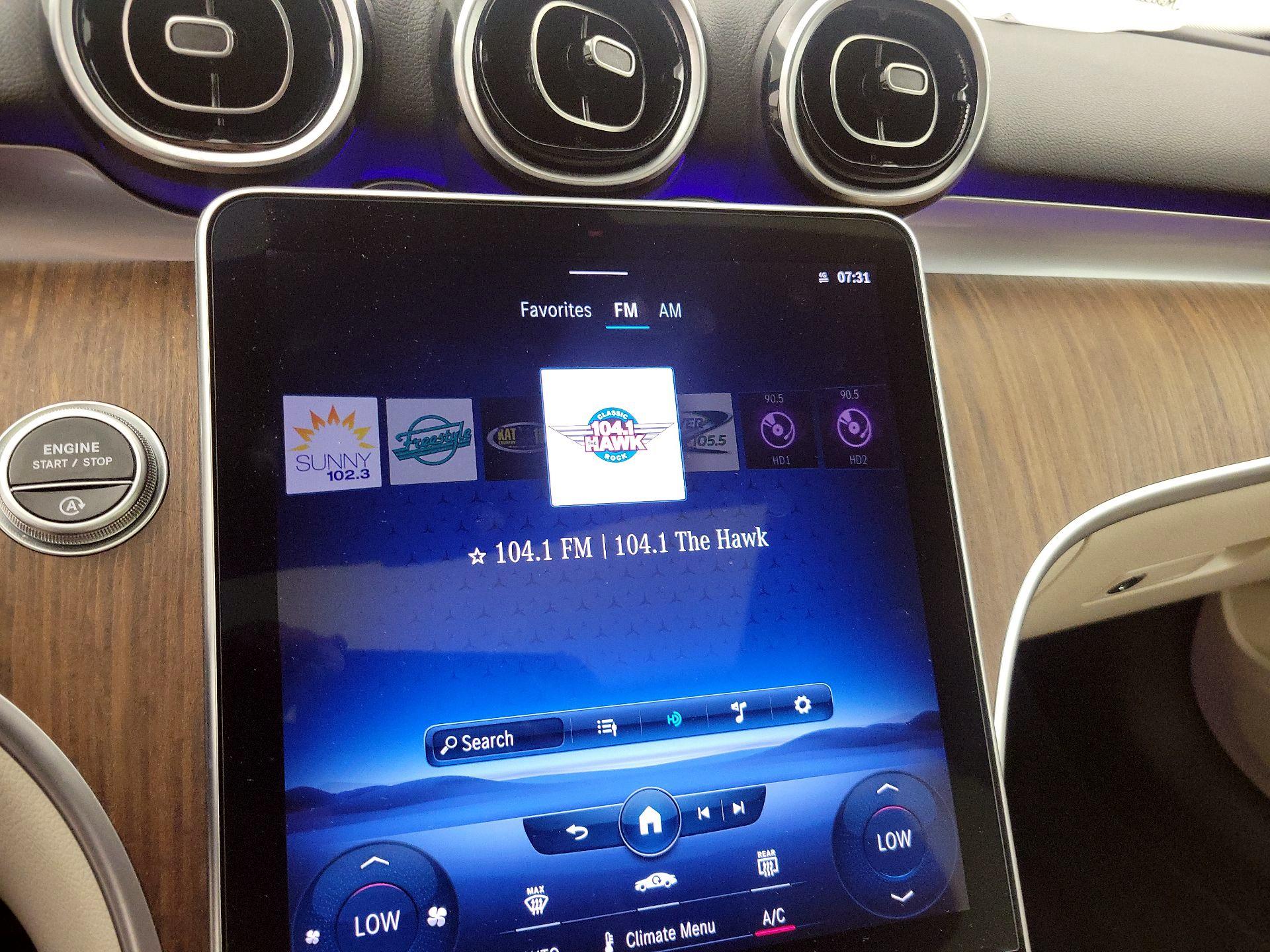 Thumbnail: 2022 Mercedes-Benz C-Class - 15