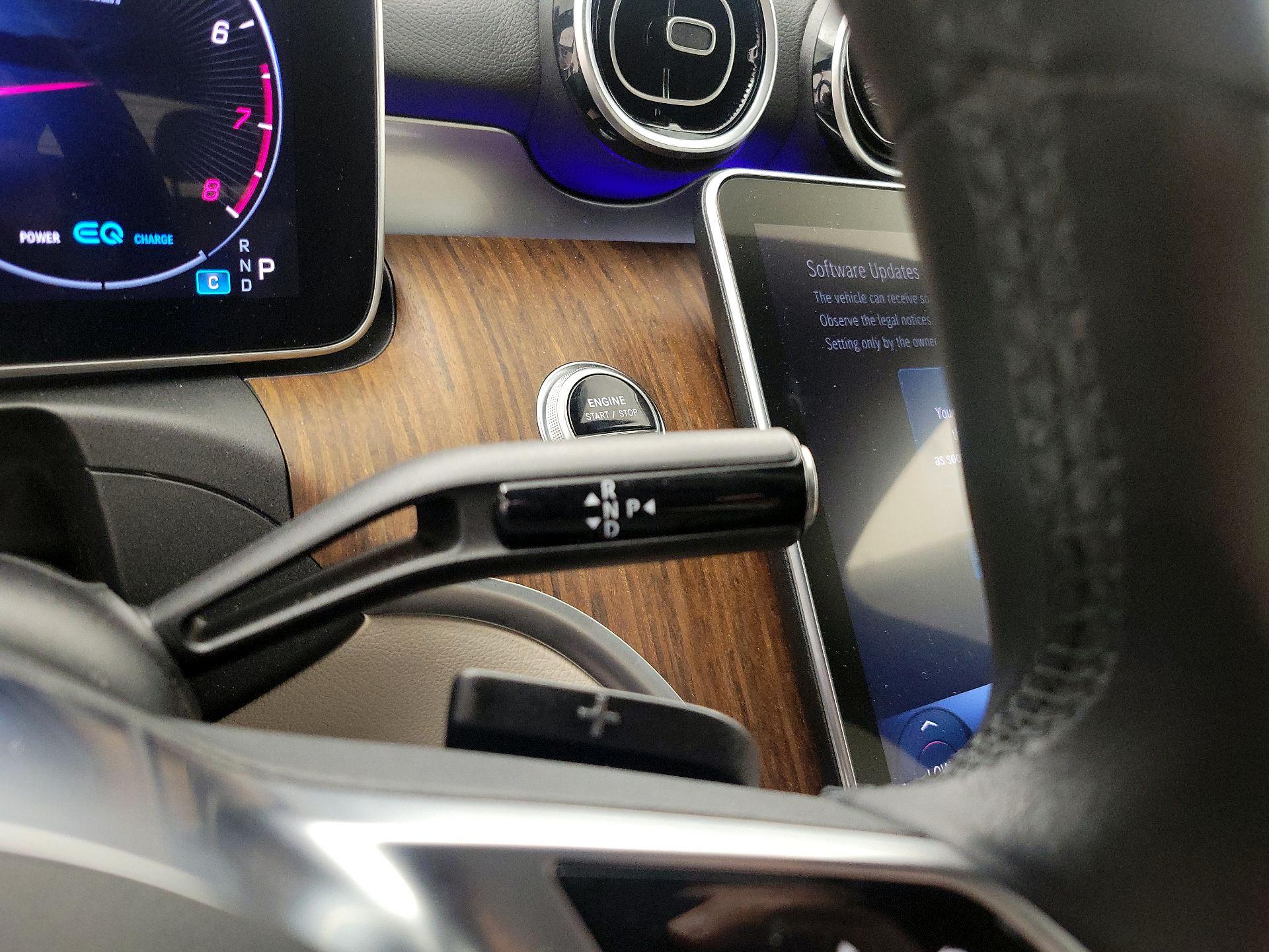 Thumbnail: 2022 Mercedes-Benz C-Class - 17