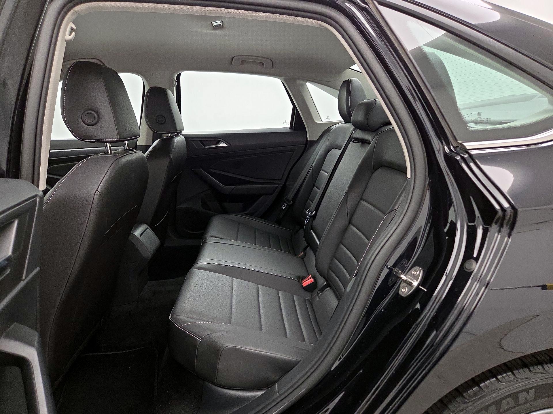 Thumbnail: 2024 Volkswagen Jetta - 19