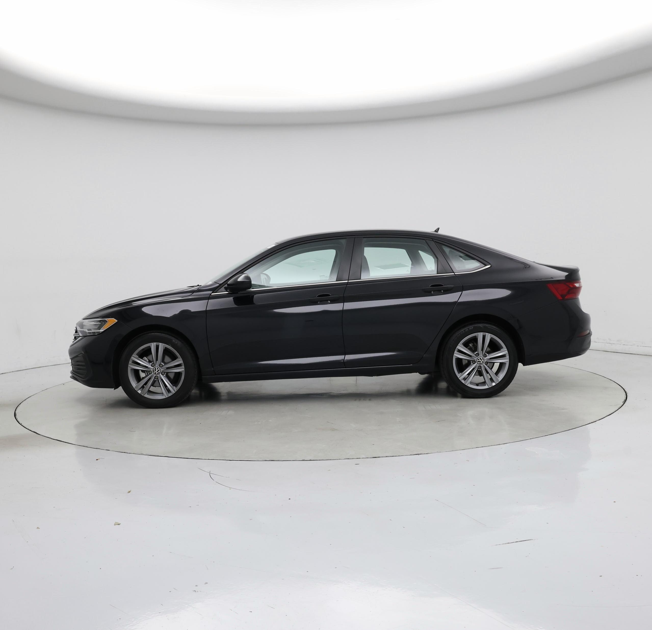 Thumbnail: 2024 Volkswagen Jetta - 3