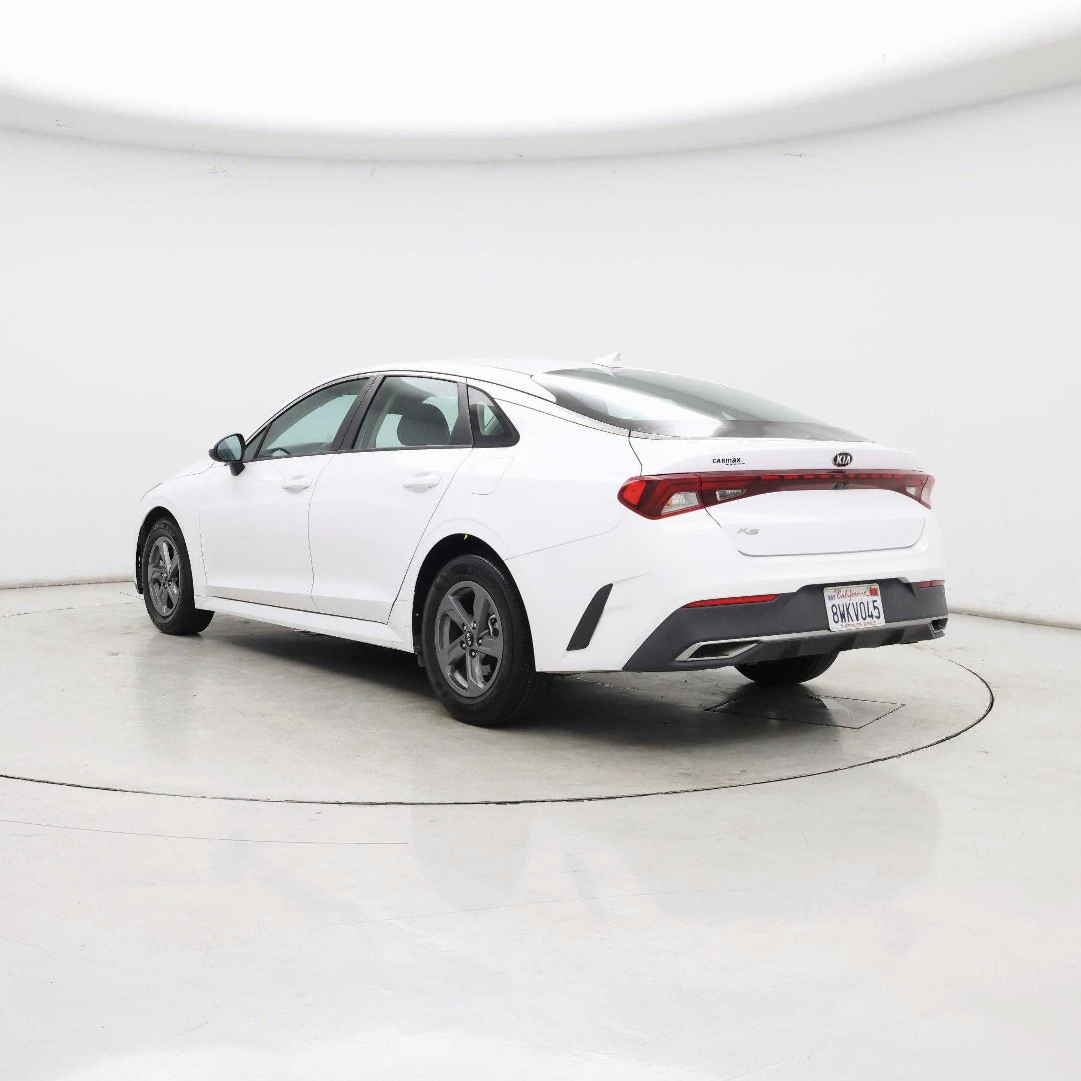 Thumbnail: 2021 Kia K5 - 2