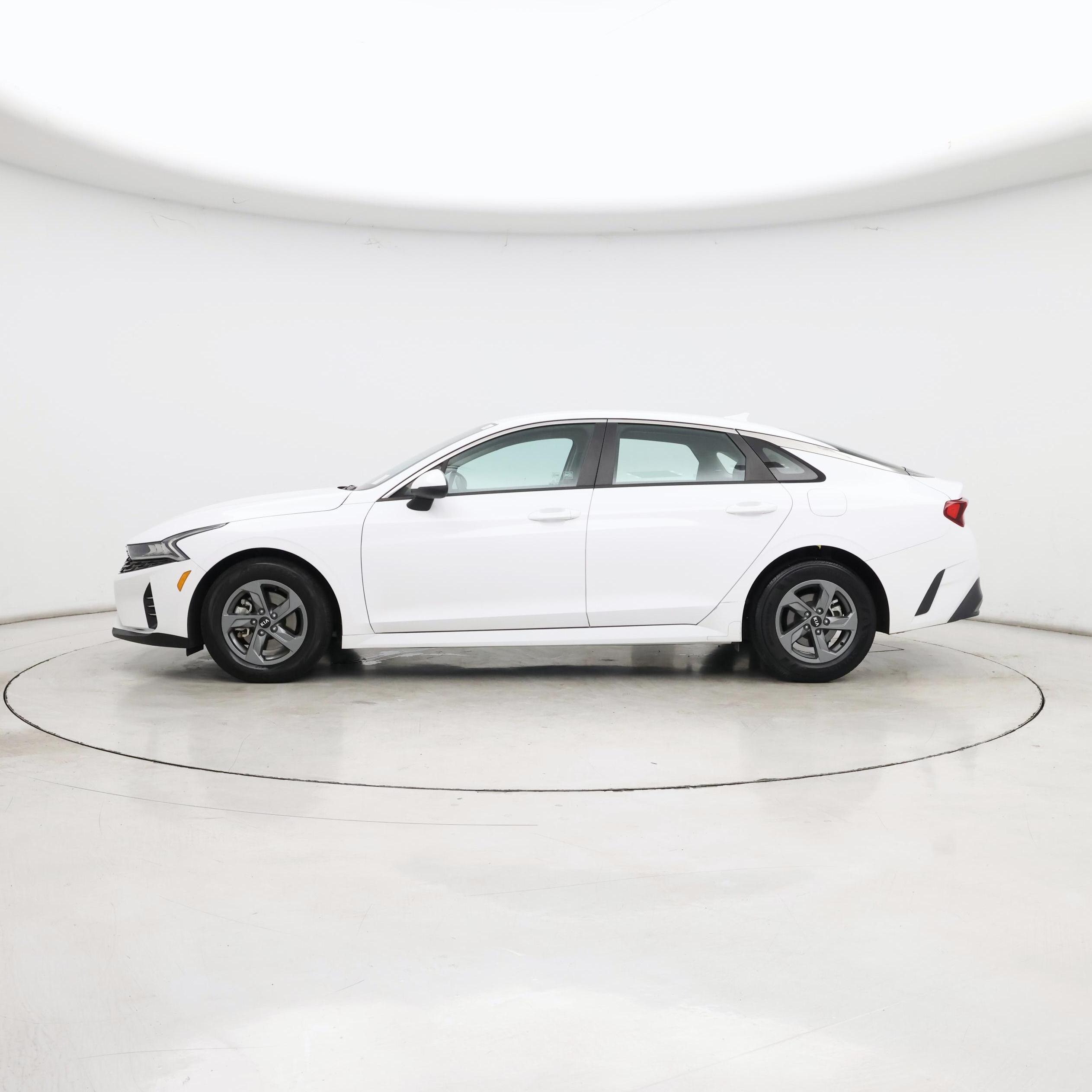 Thumbnail: 2021 Kia K5 - 3