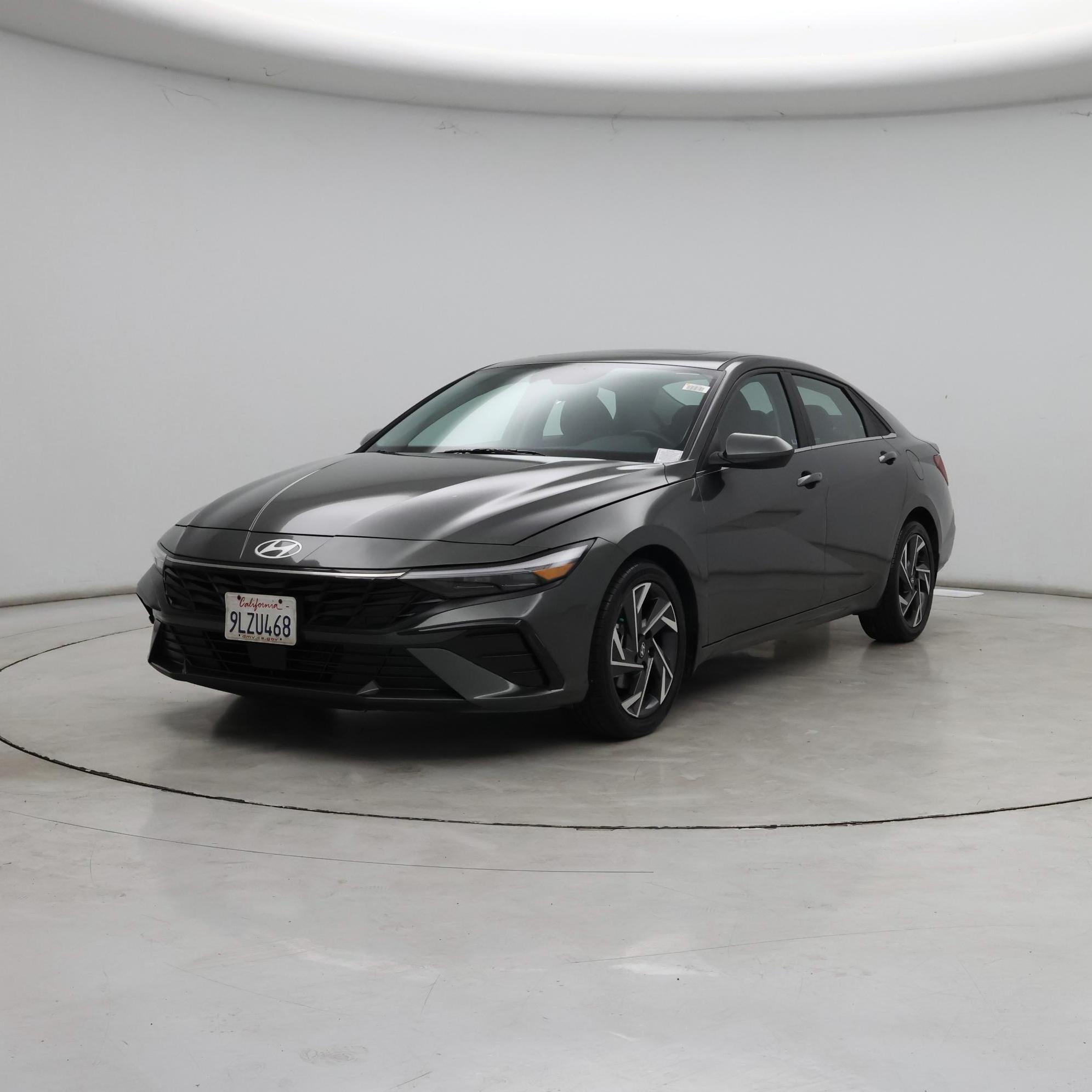 Thumbnail: 2024 Hyundai Elantra - 4