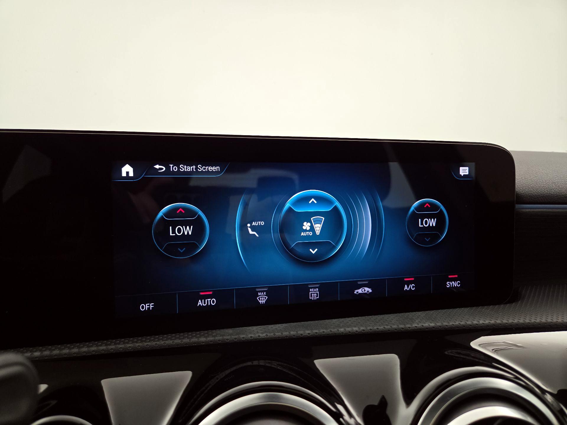 Thumbnail: 2021 Mercedes-Benz A-Class - 16