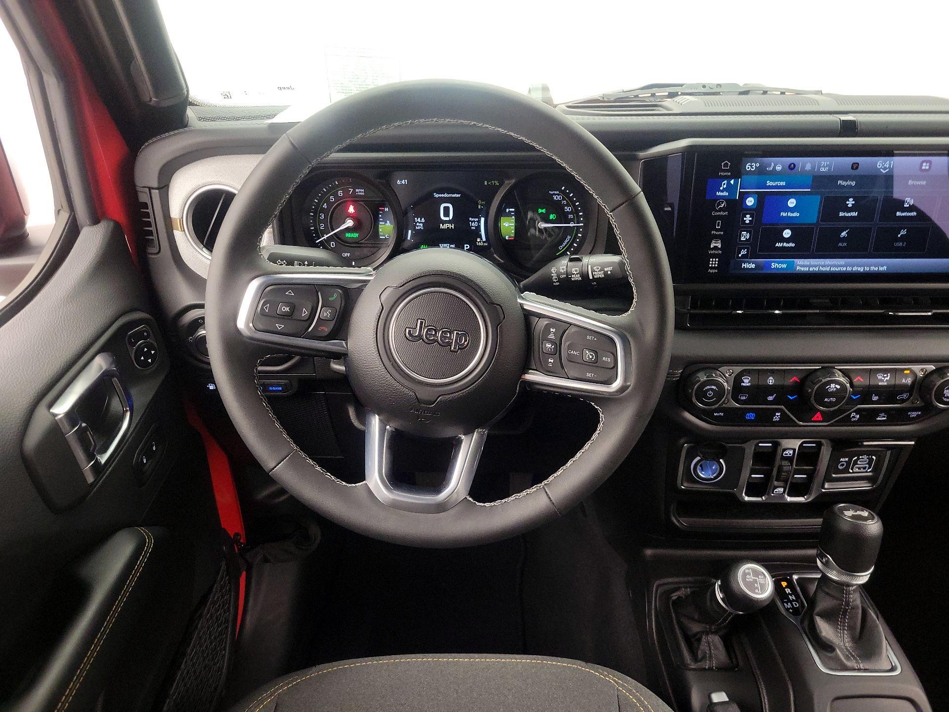 Thumbnail: 2025 Jeep Wrangler - 10