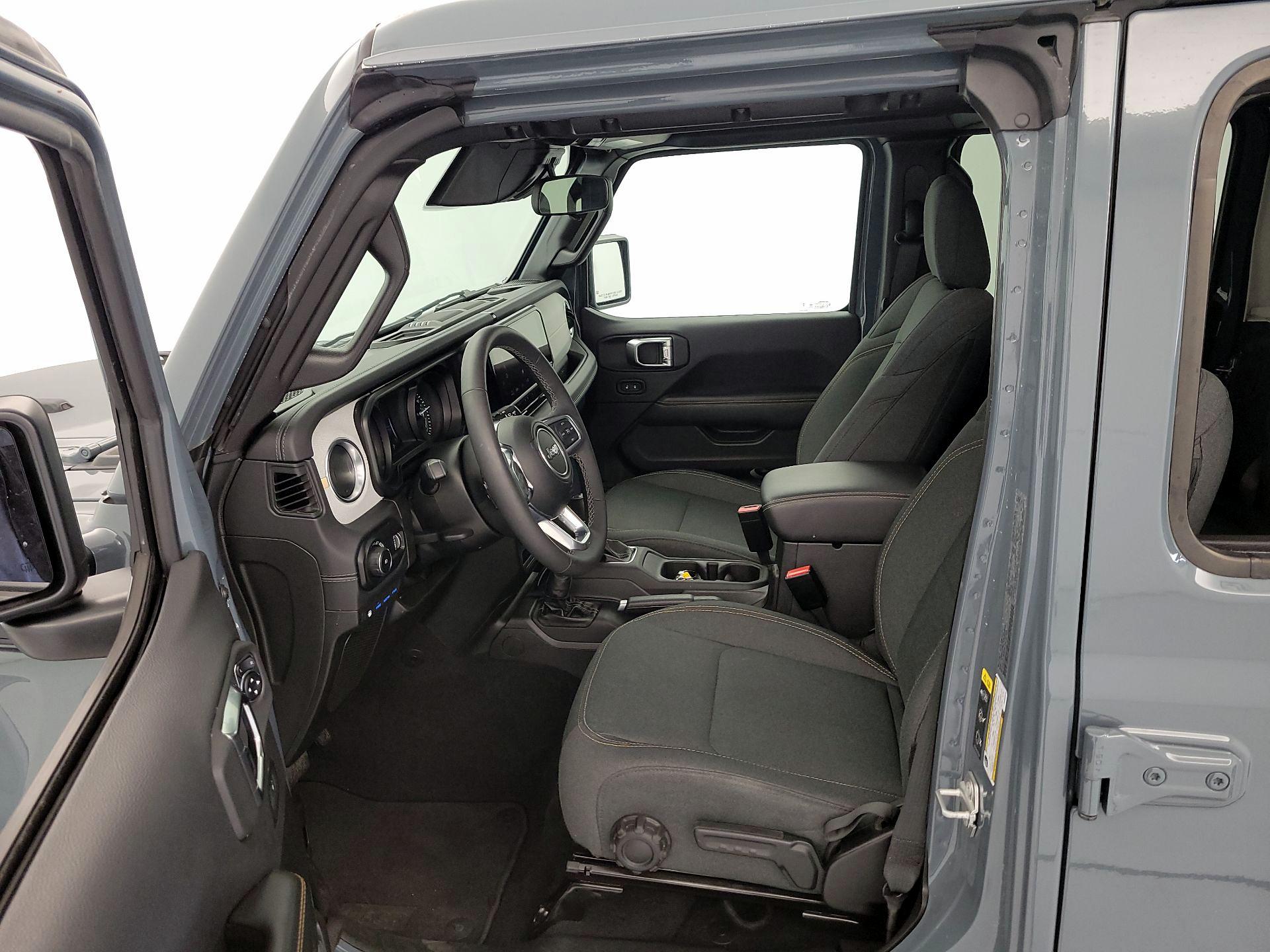 Thumbnail: 2025 Jeep Wrangler - 11