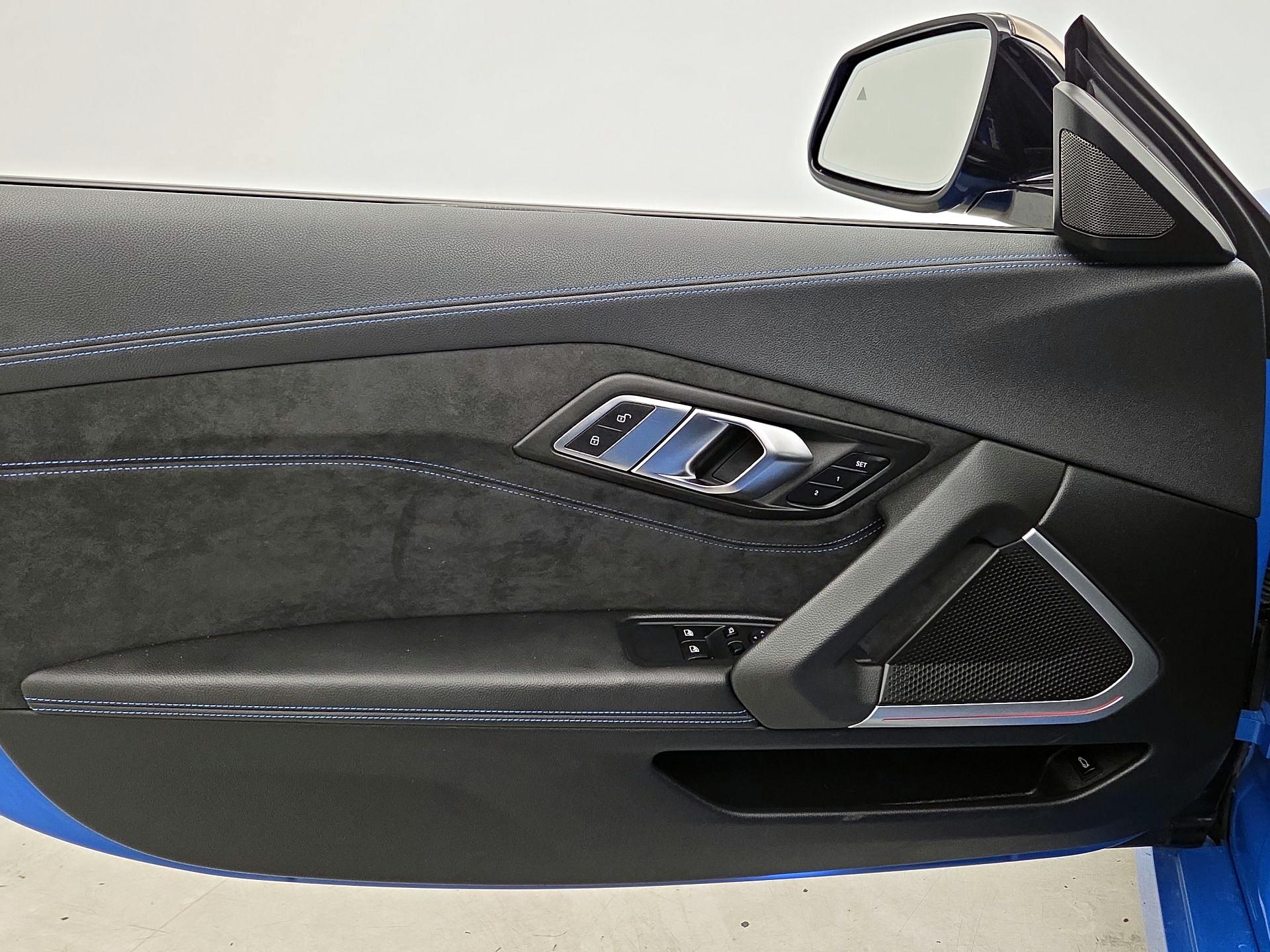 Thumbnail: 2020 BMW Z4 - 12
