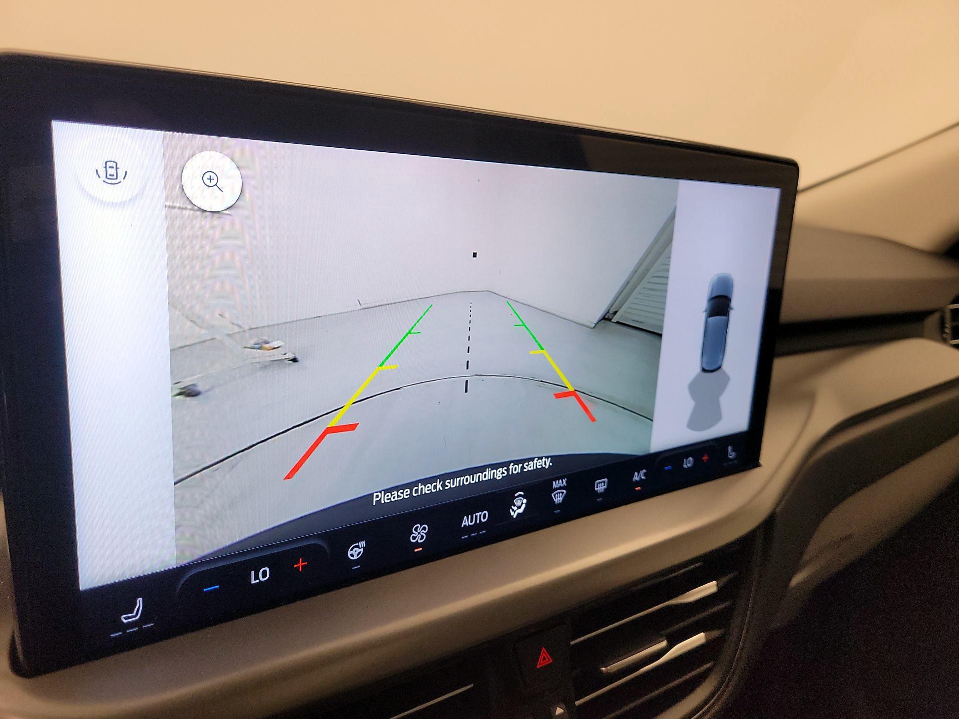 Thumbnail: 2023 Ford Escape - 15