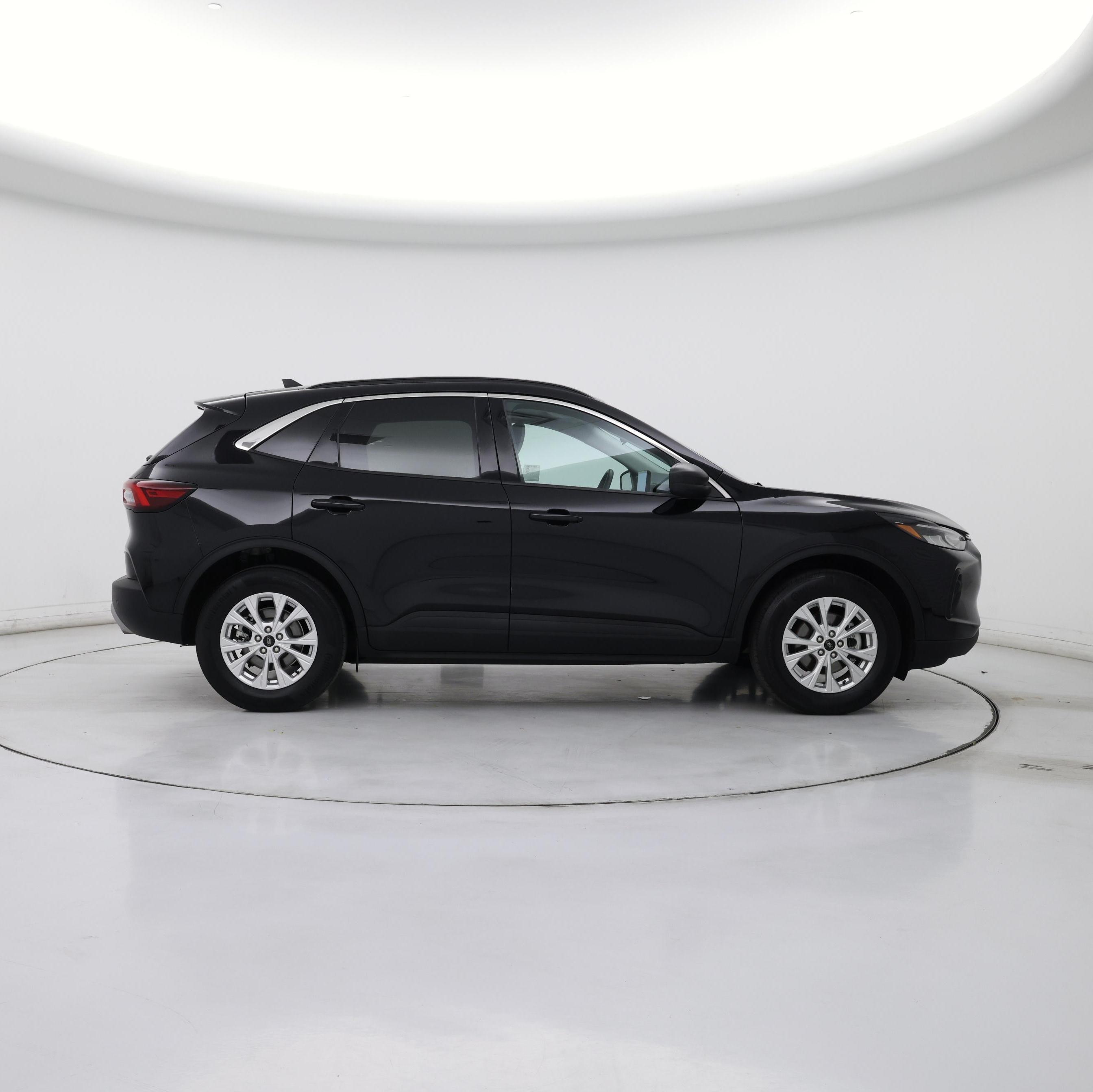 Thumbnail: 2023 Ford Escape - 7