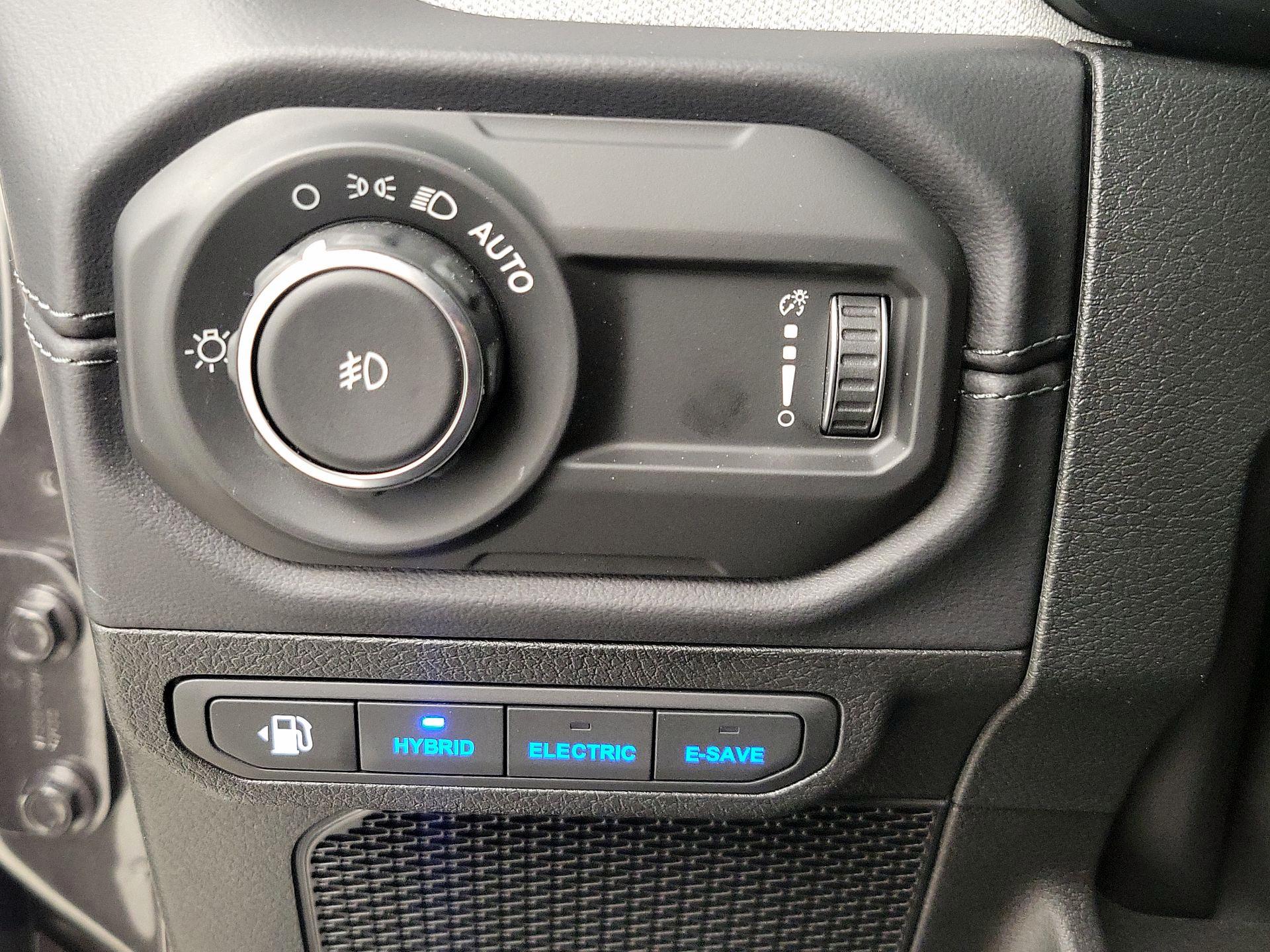 Thumbnail: 2025 Jeep Wrangler - 13