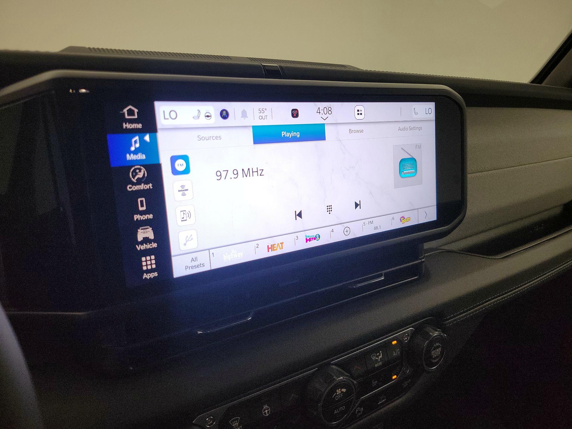 Thumbnail: 2025 Jeep Wrangler - 15