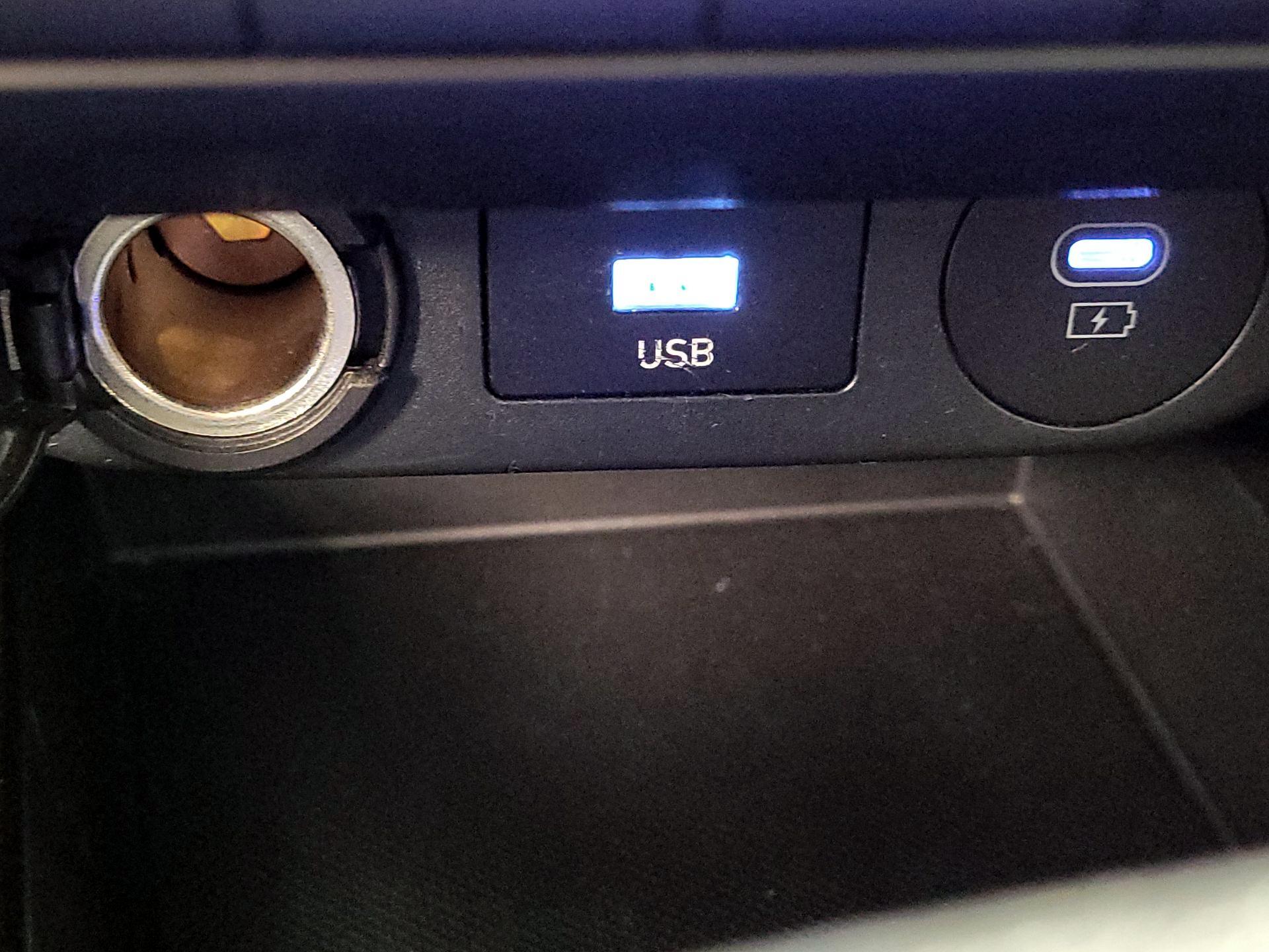 Thumbnail: 2024 Hyundai Elantra - 19