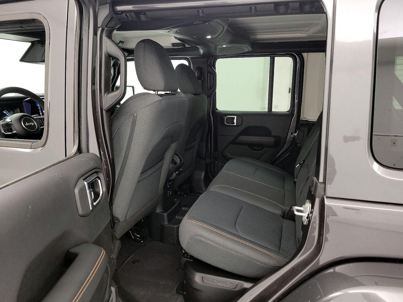2025 Jeep Wrangler 4xe Sahara 4XE - Photo 20