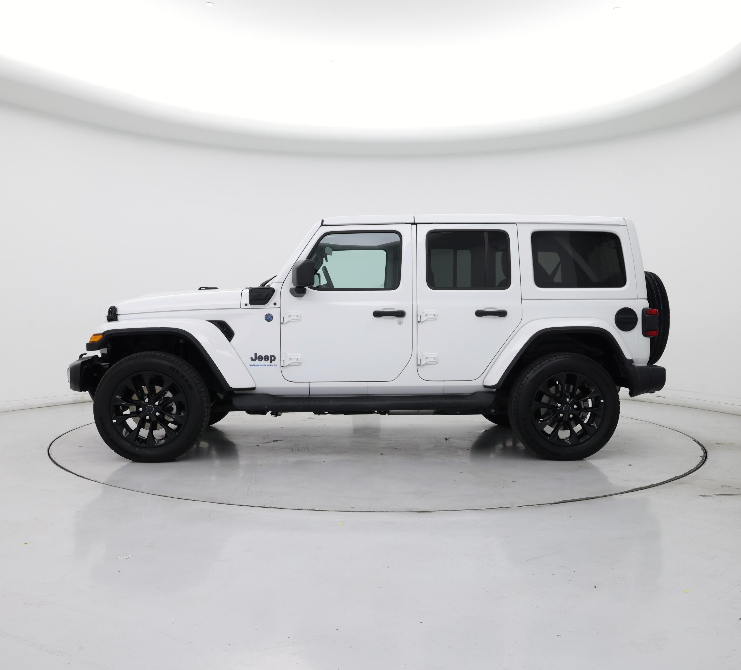 Thumbnail: 2025 Jeep Wrangler - 3