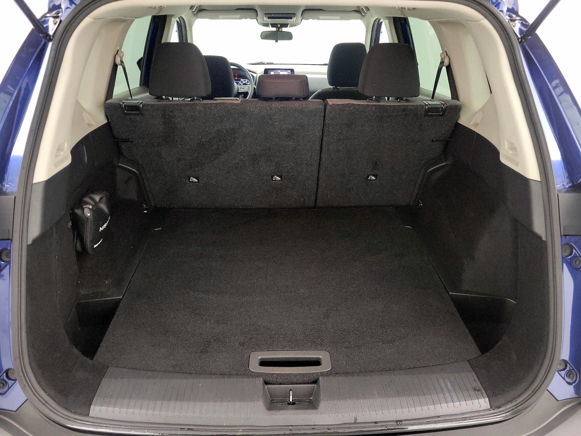 Thumbnail: 2023 Nissan Rogue - 20