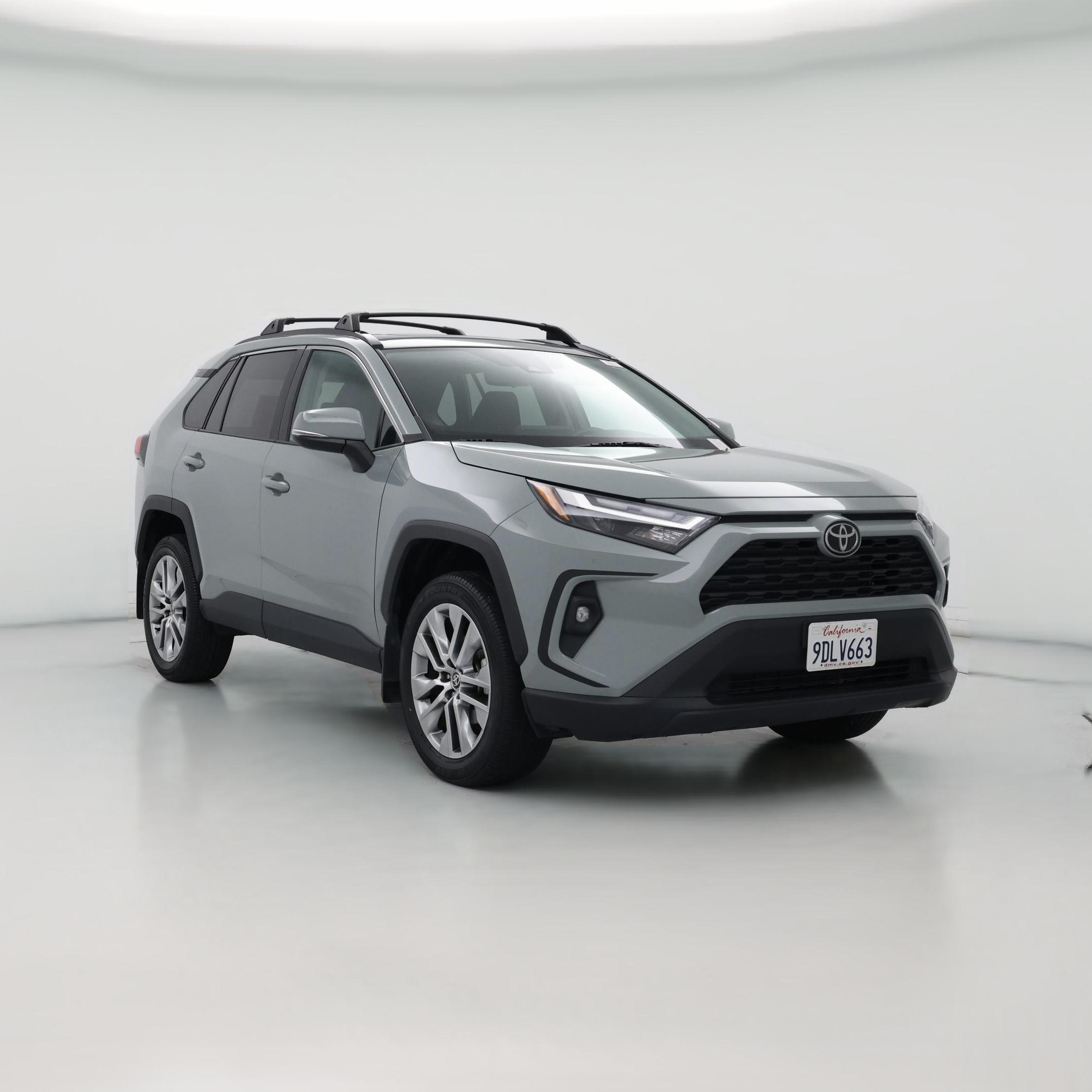 Thumbnail: 2022 Toyota RAV4 - 1