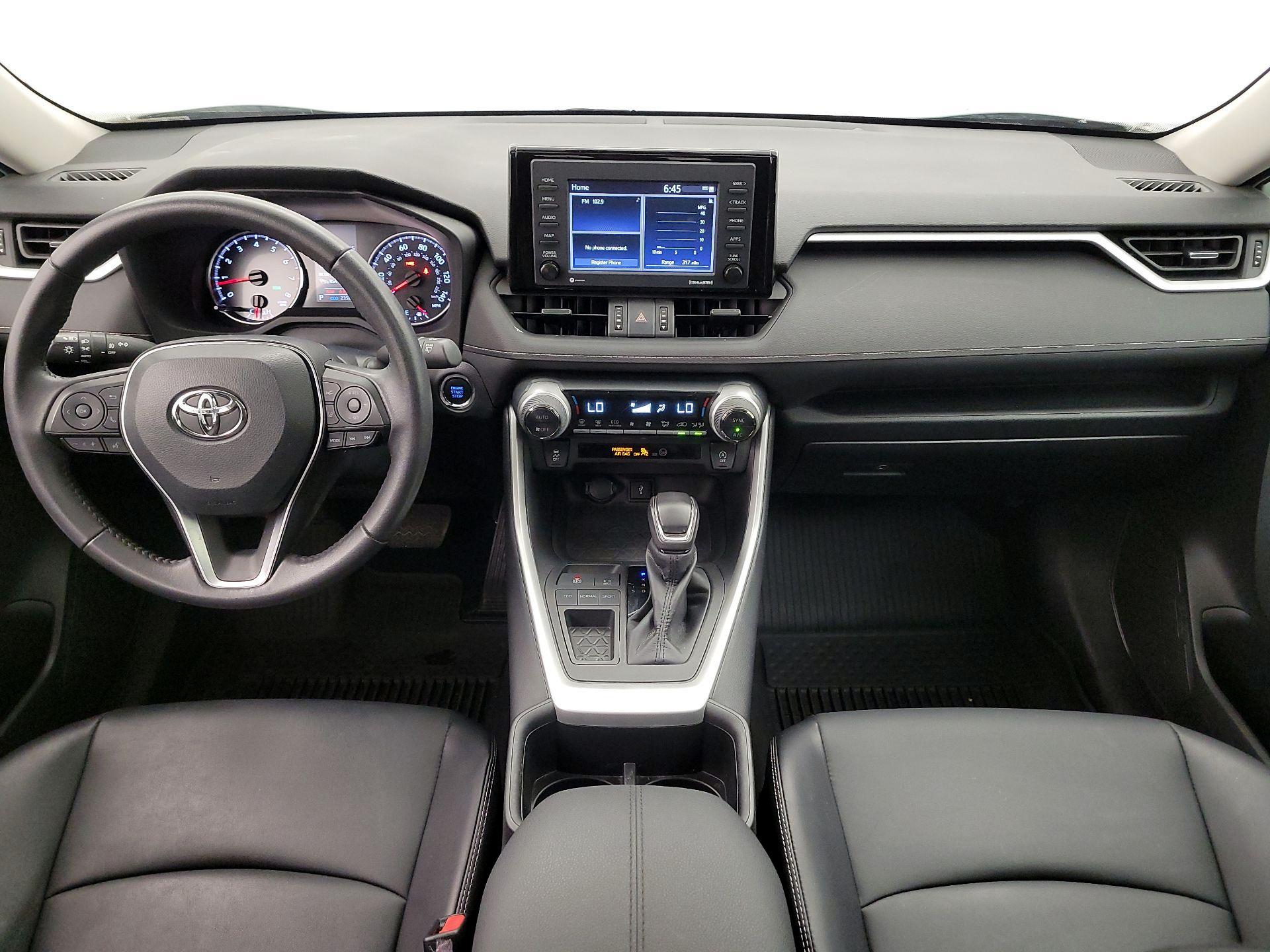 Thumbnail: 2022 Toyota RAV4 - 9