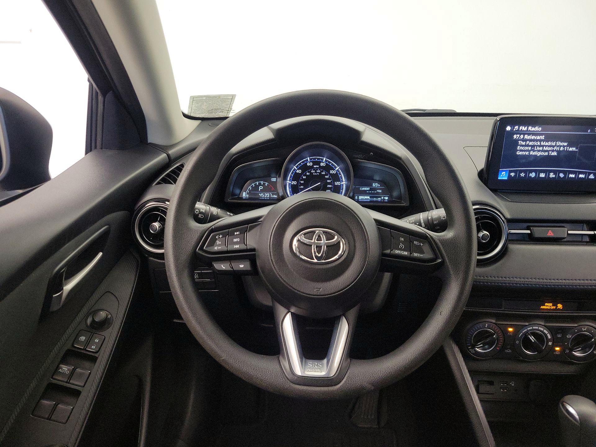 Thumbnail: 2020 Toyota Yaris - 10