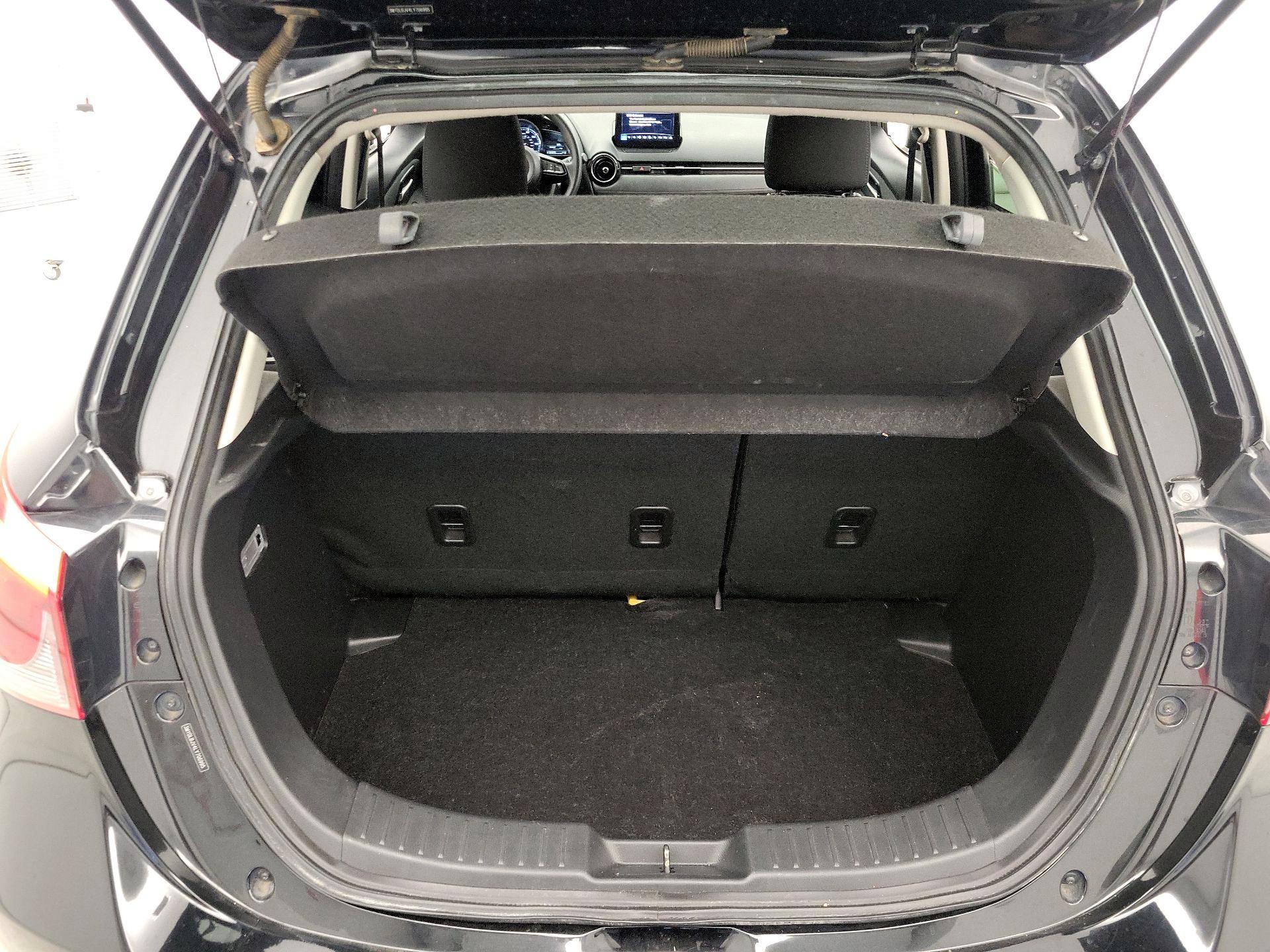 Thumbnail: 2020 Toyota Yaris - 20