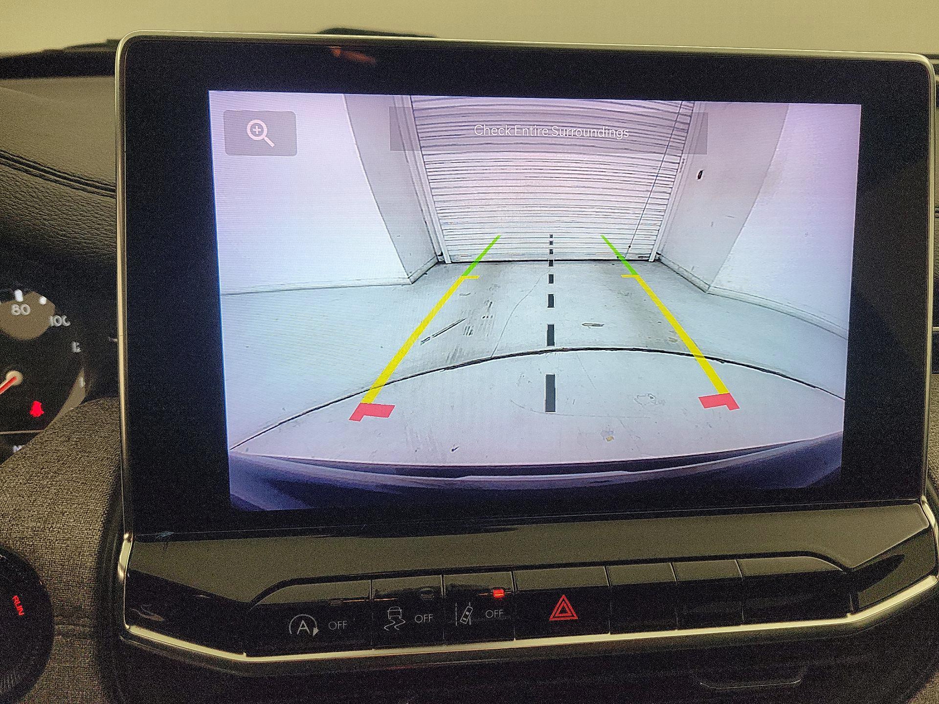 Thumbnail: 2023 Jeep Compass - 14