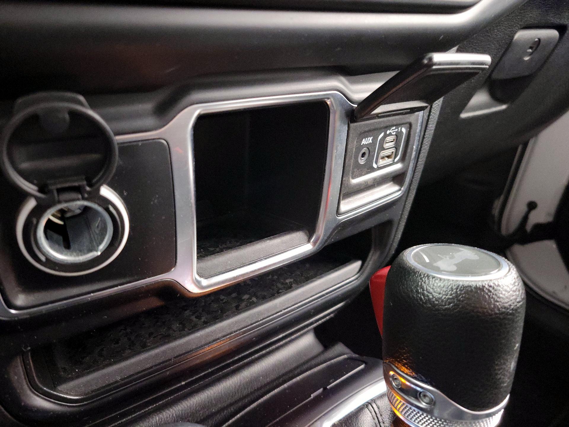 Thumbnail: 2023 Jeep Wrangler - 18