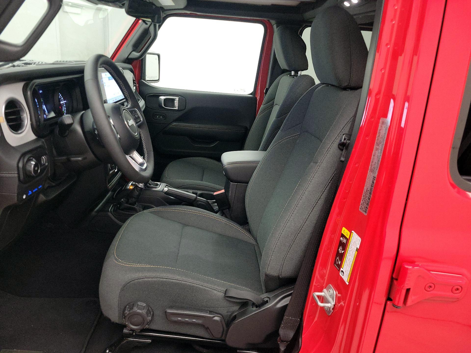 Thumbnail: 2025 Jeep Wrangler - 11