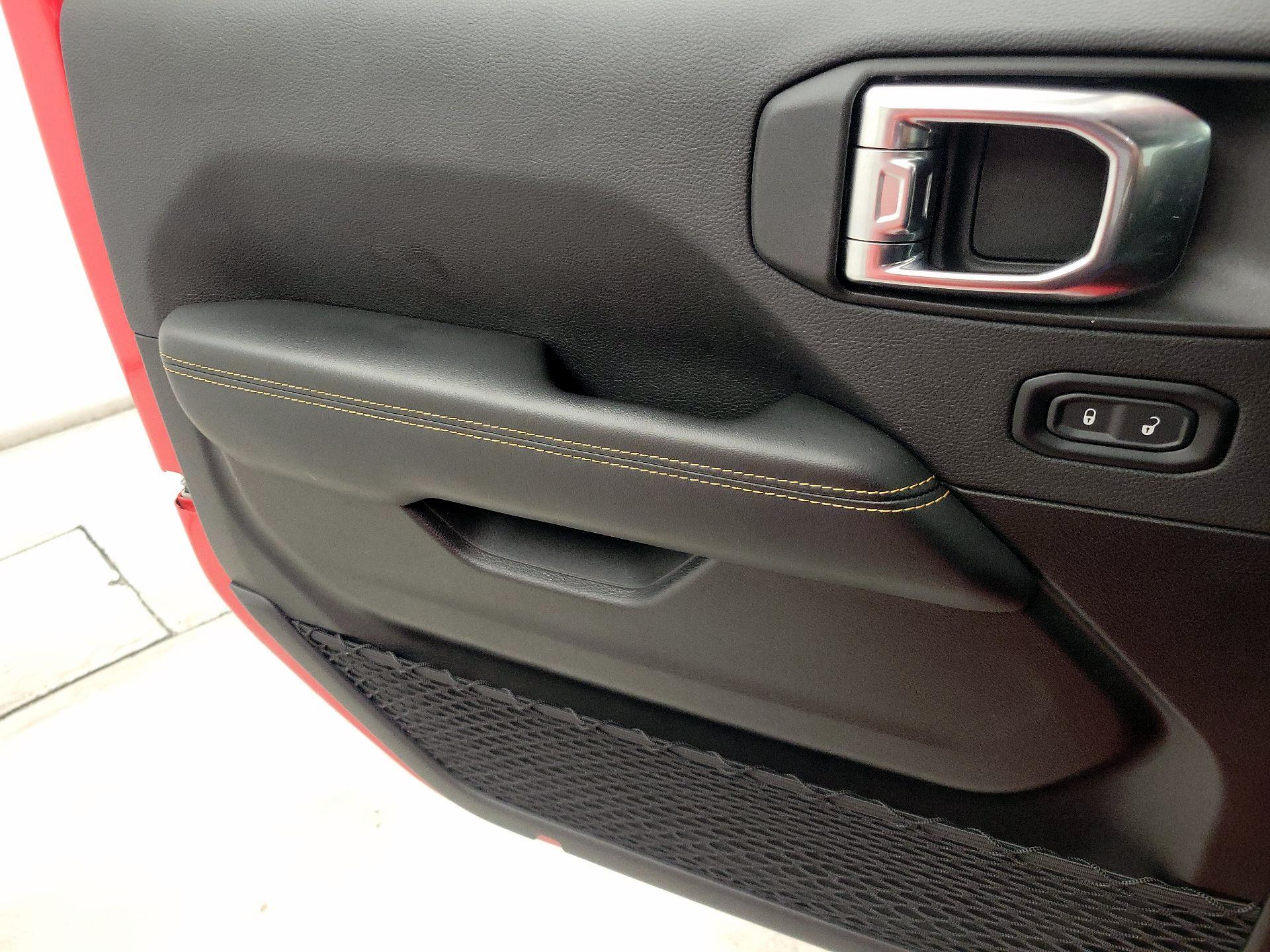 Thumbnail: 2025 Jeep Wrangler - 12