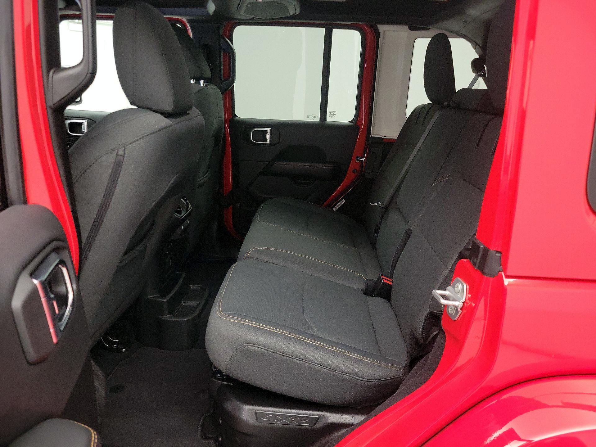 Thumbnail: 2025 Jeep Wrangler - 19