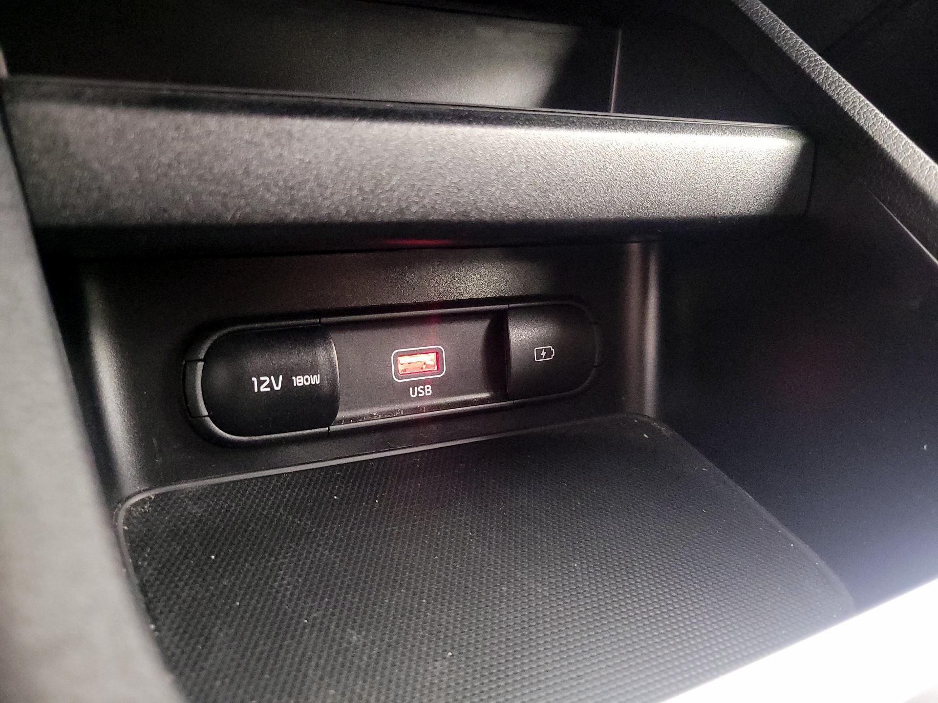 Thumbnail: 2024 Kia Forte - 18