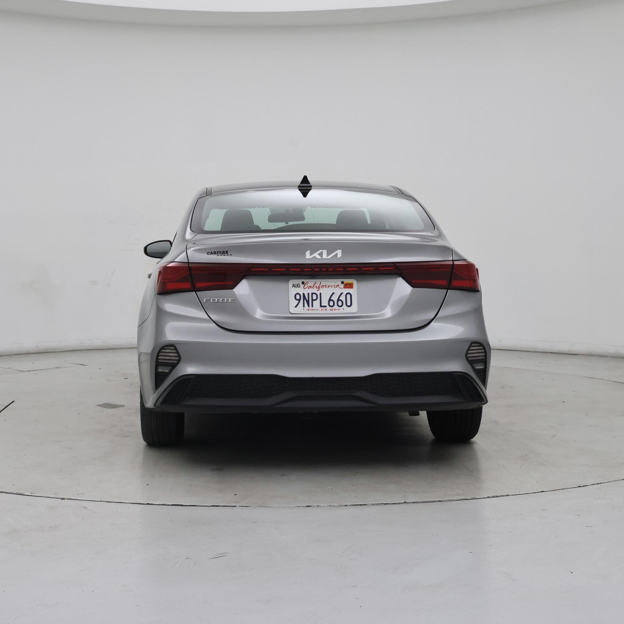 Thumbnail: 2024 Kia Forte - 6