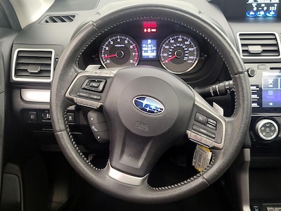 Steering Wheel & Instrument Cluster (On)