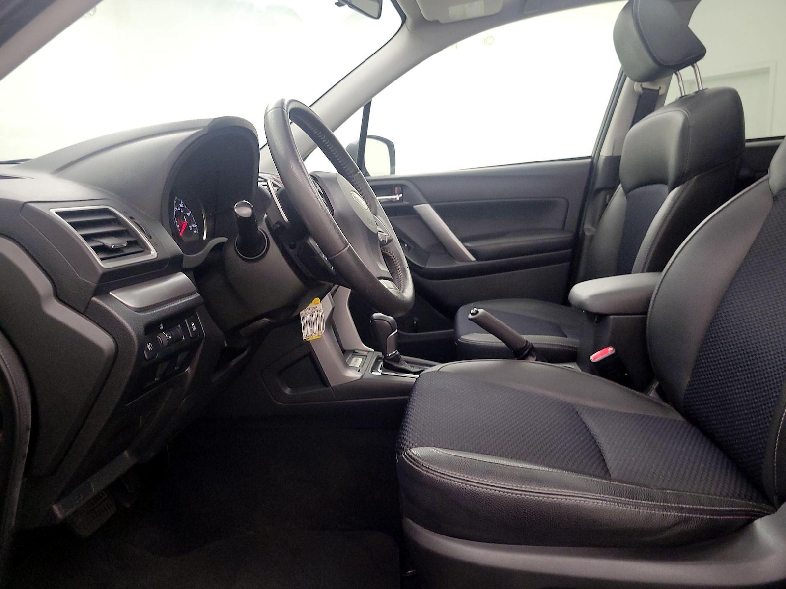 2016 Subaru Forester XT Premium - Photo 12