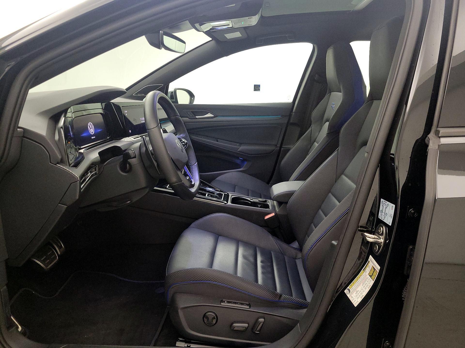 Thumbnail: 2024 Volkswagen Golf - 11