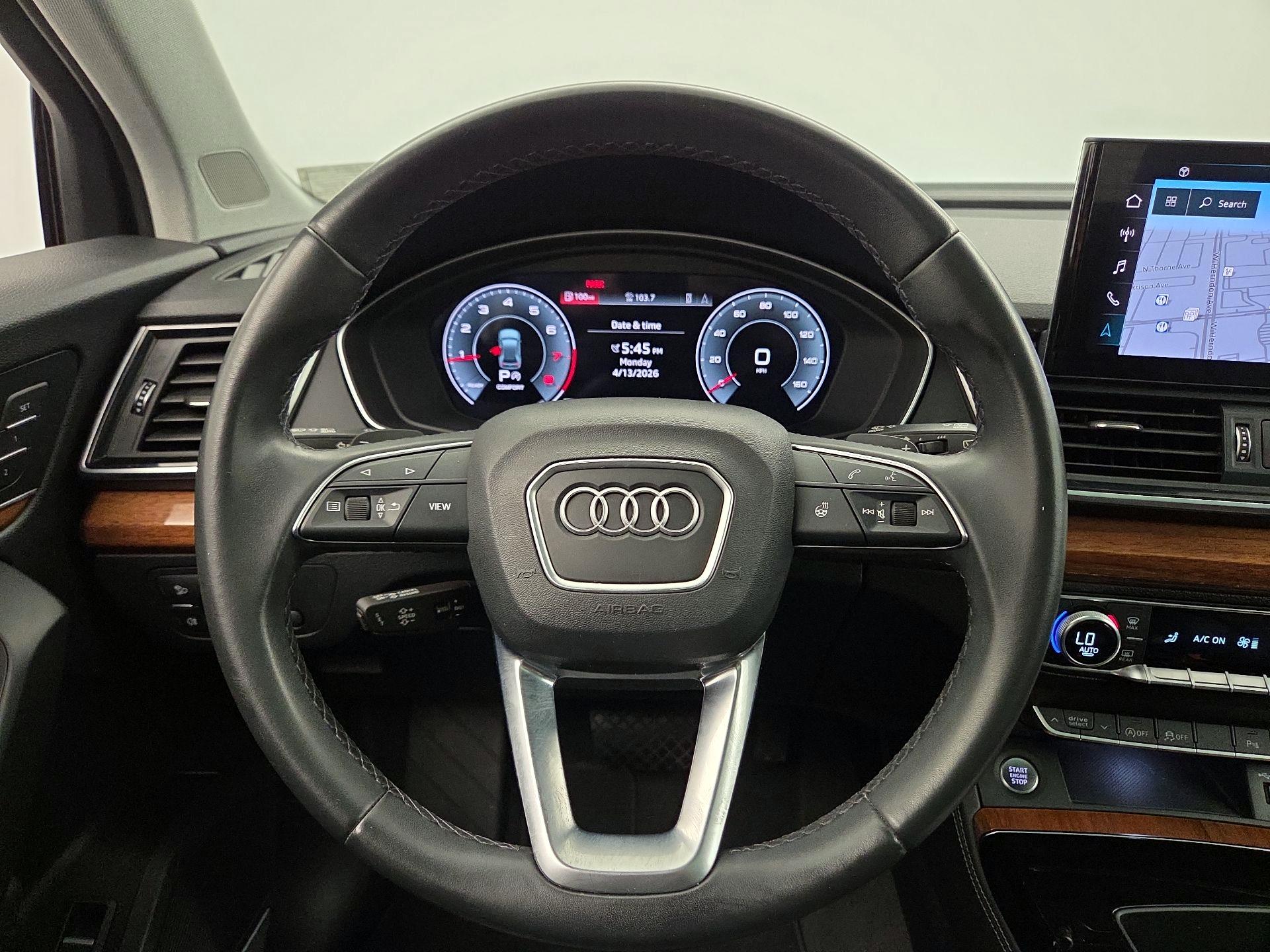 Thumbnail: 2022 Audi Q5 - 10