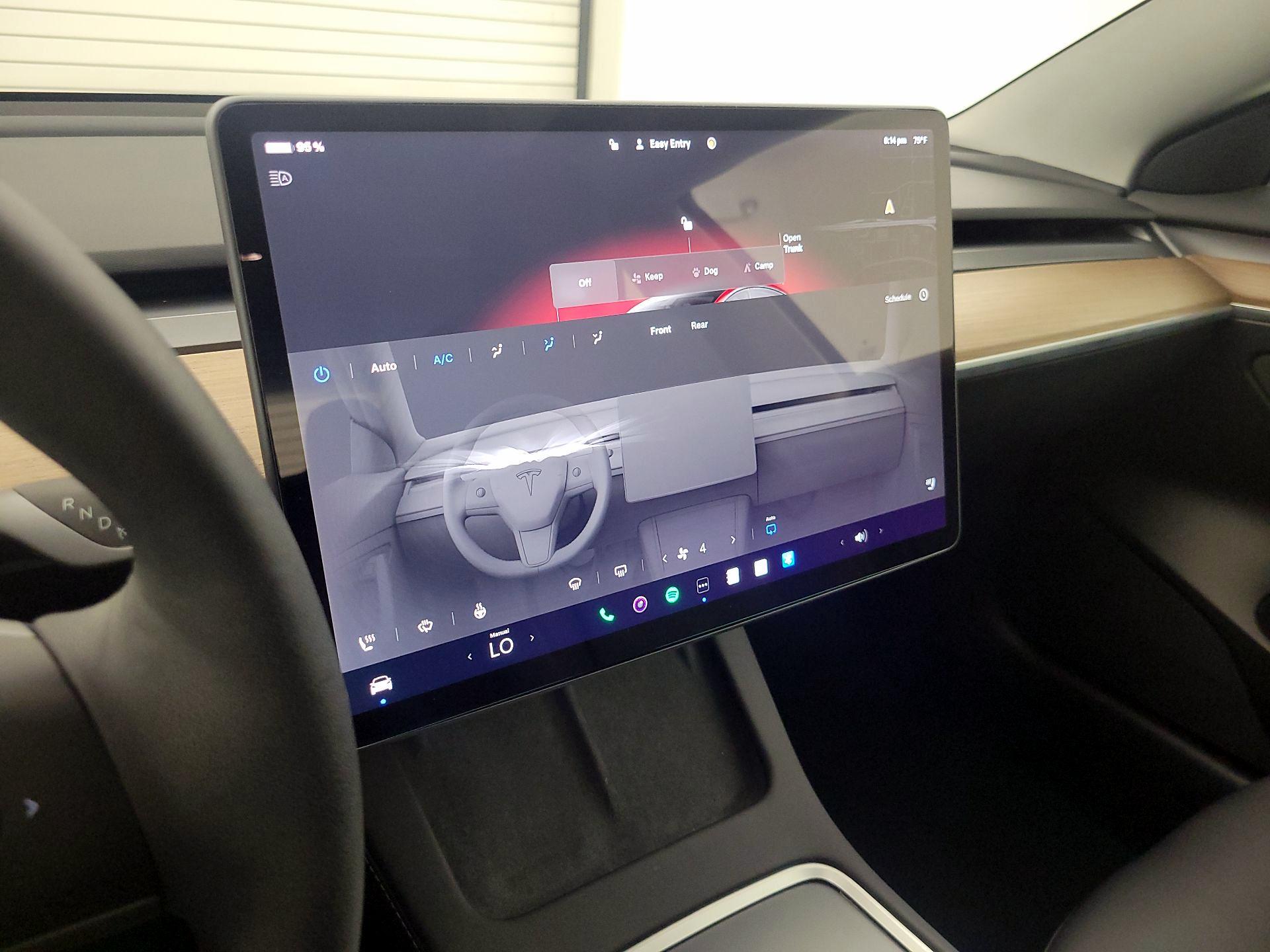 Thumbnail: 2023 Tesla Model 3 - 16