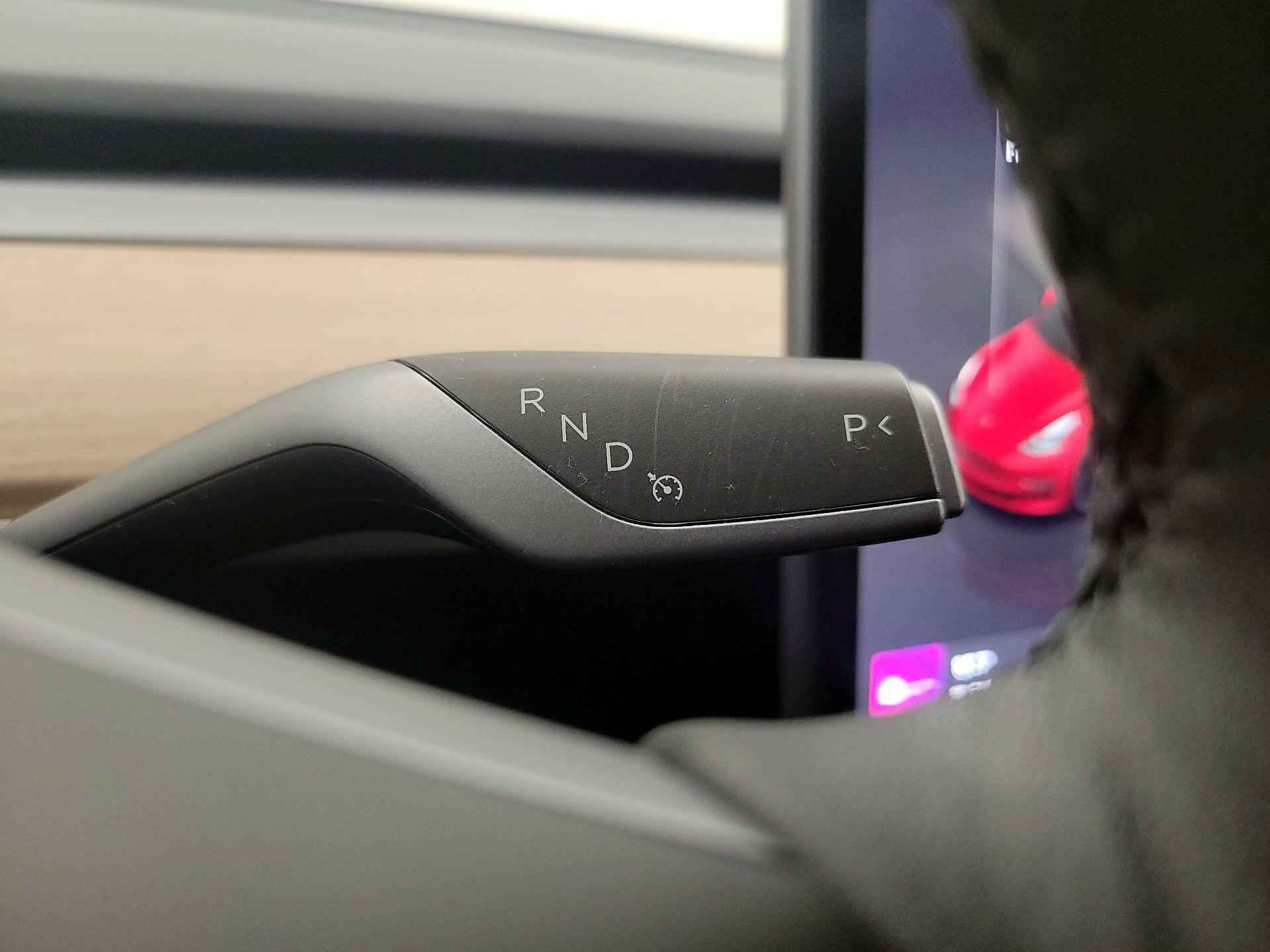 Thumbnail: 2023 Tesla Model 3 - 17