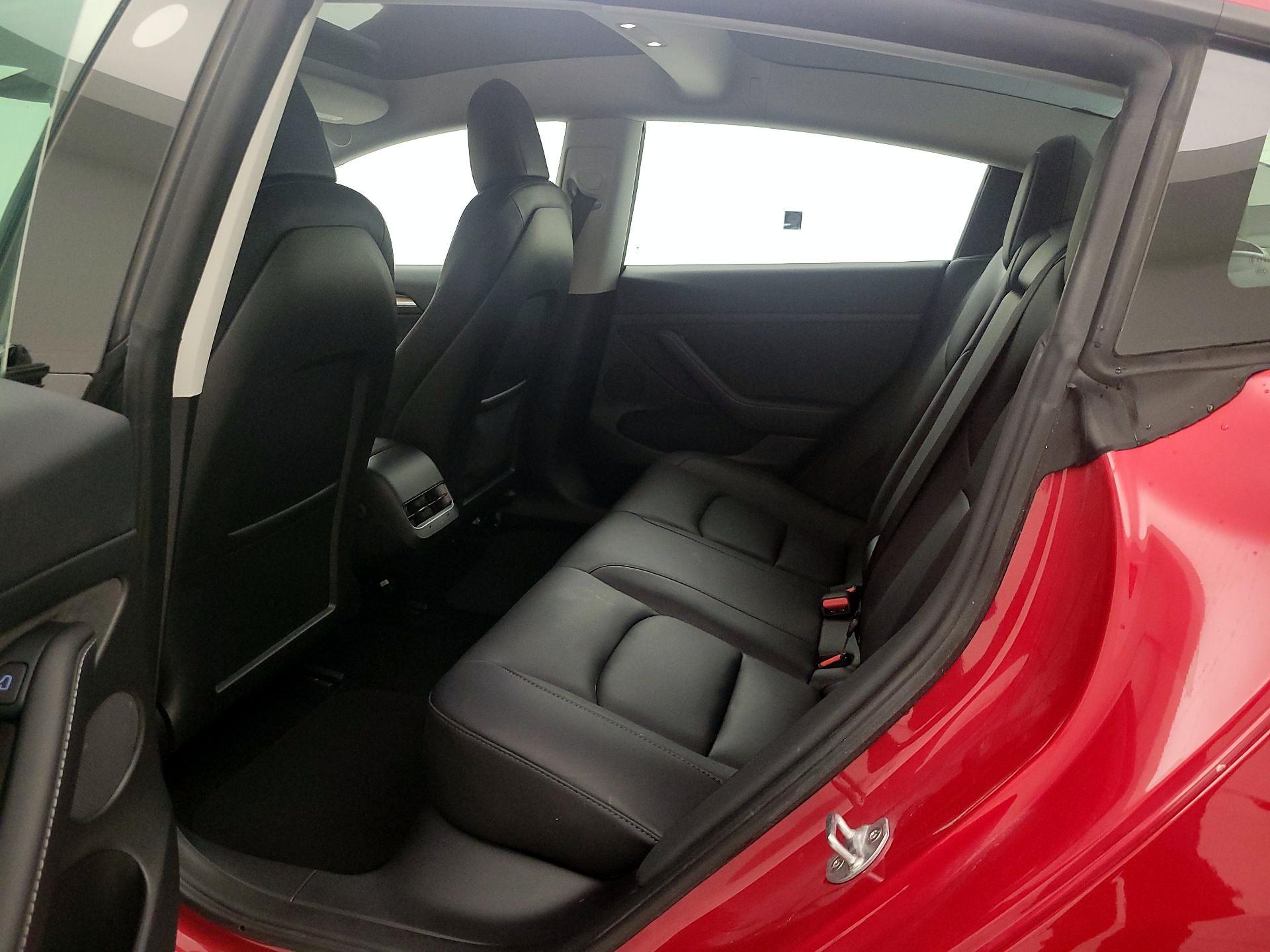 Thumbnail: 2023 Tesla Model 3 - 20